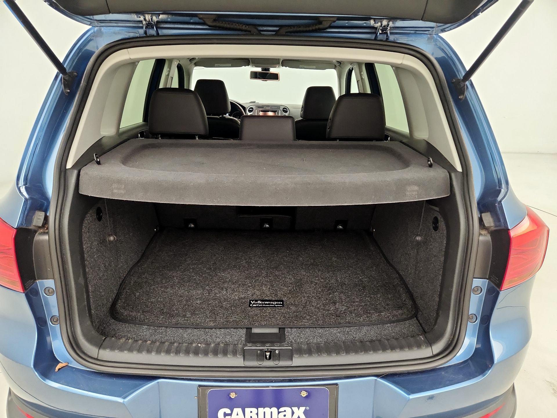 Thumbnail: 2017 Volkswagen Tiguan - 20
