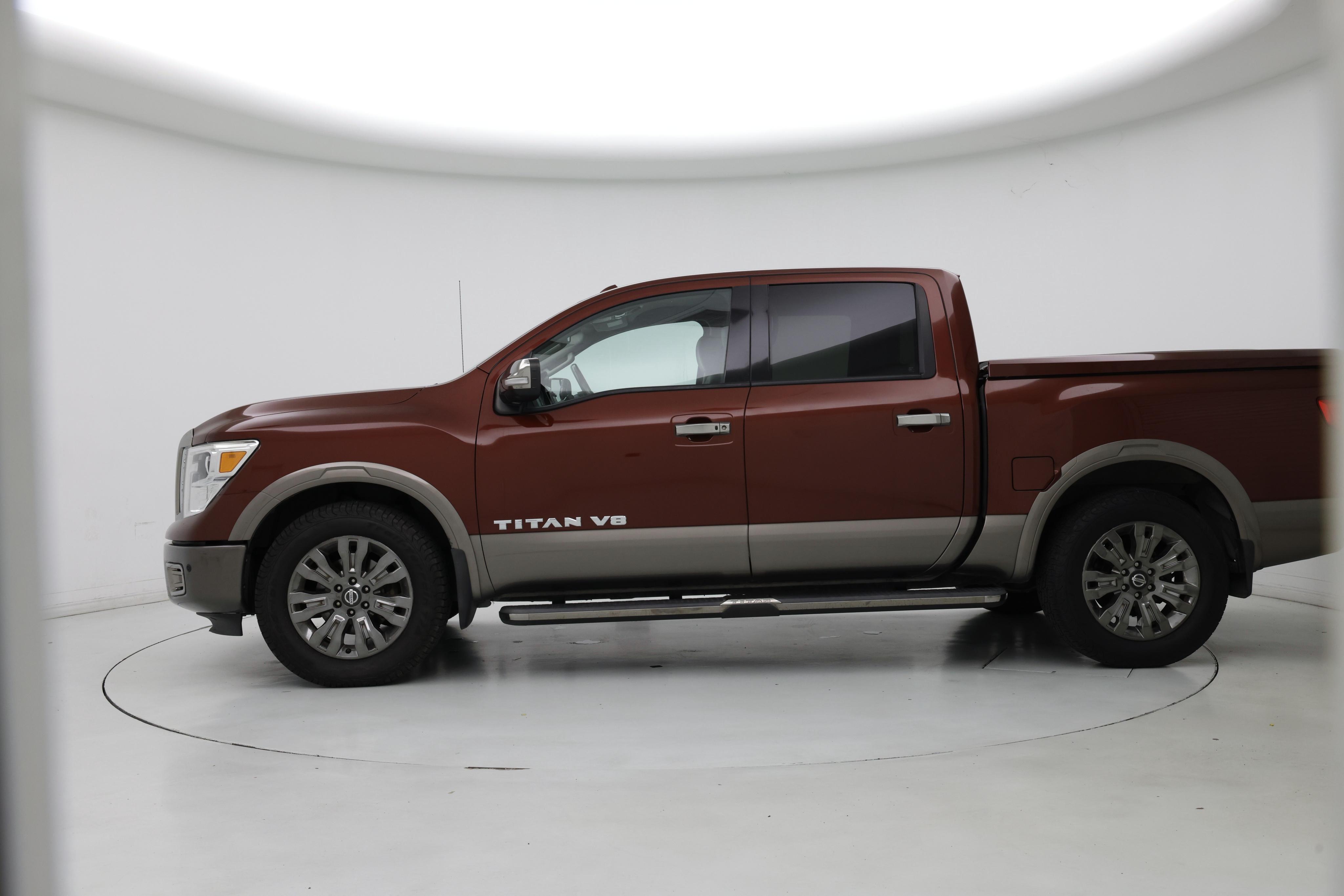 Thumbnail: 2019 Nissan Titan - 3