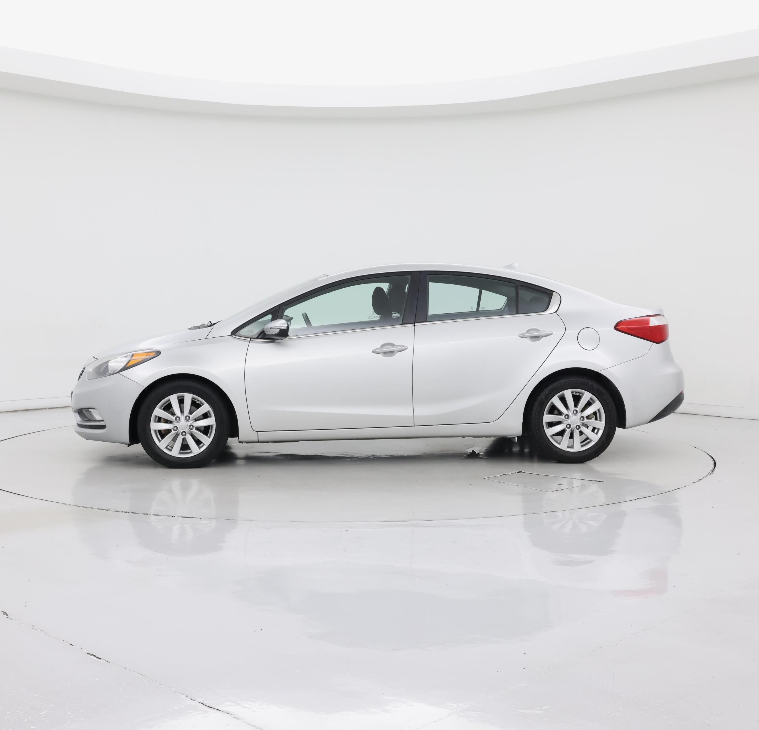 Thumbnail: 2015 Kia Forte - 3