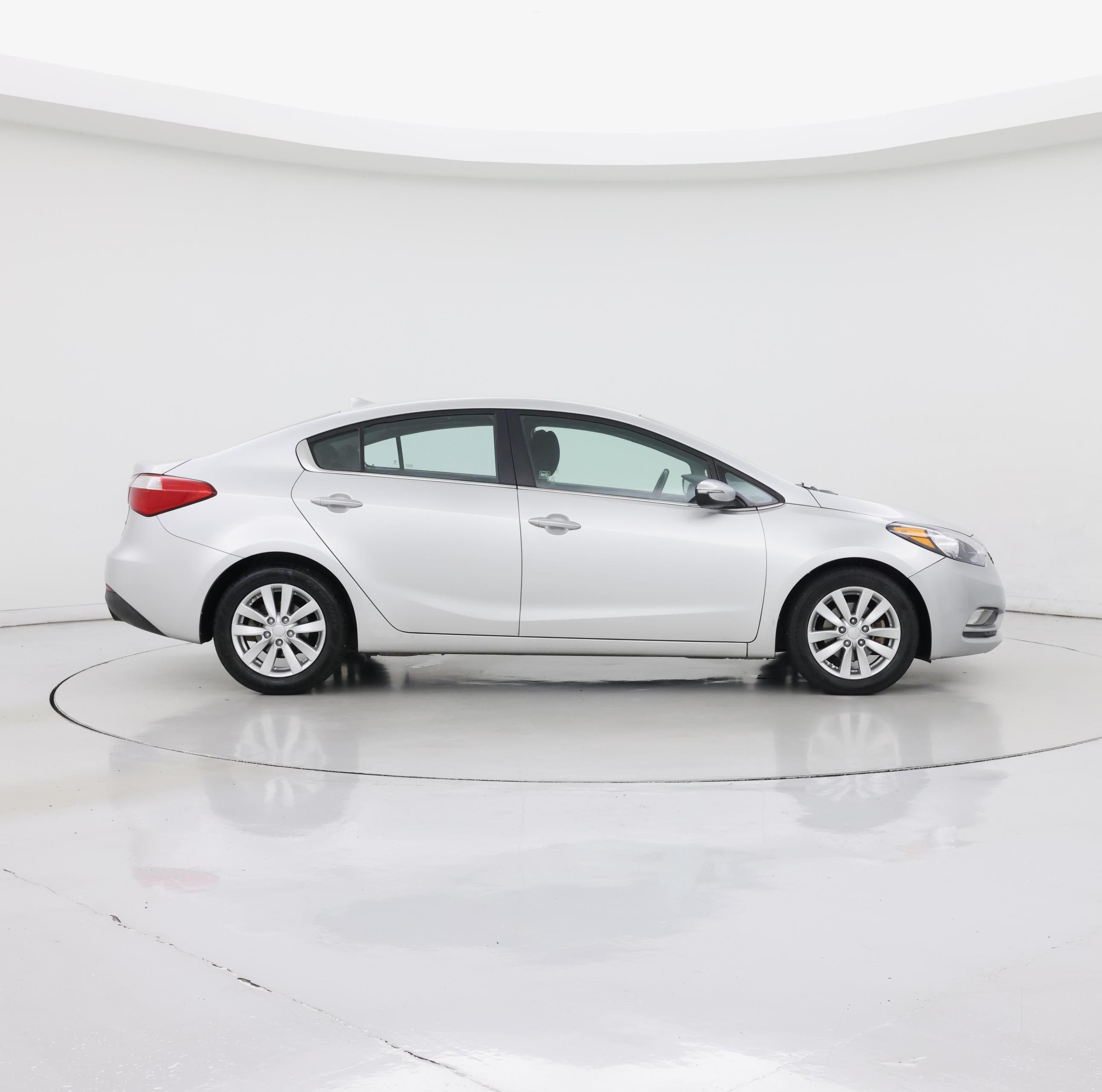 Thumbnail: 2015 Kia Forte - 7