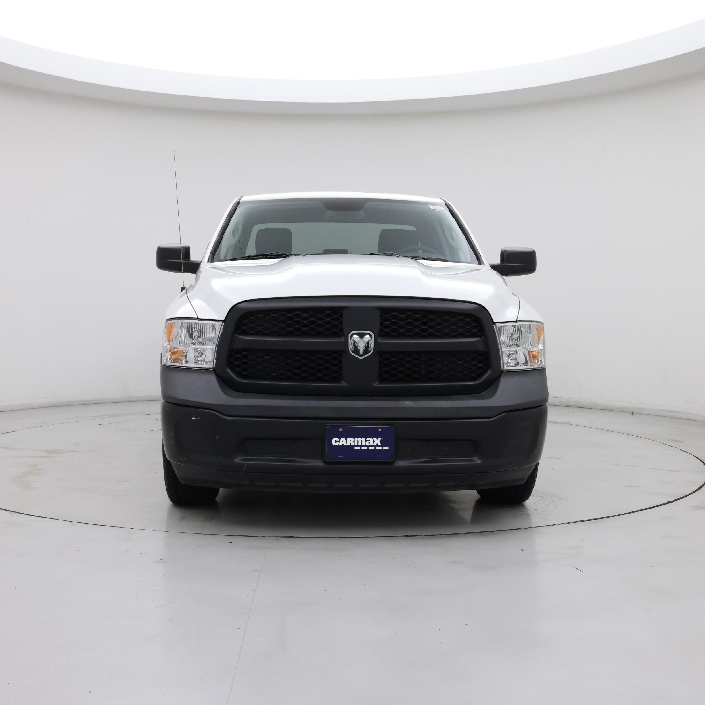 Thumbnail: 2019 RAM 1500 Classic - 5