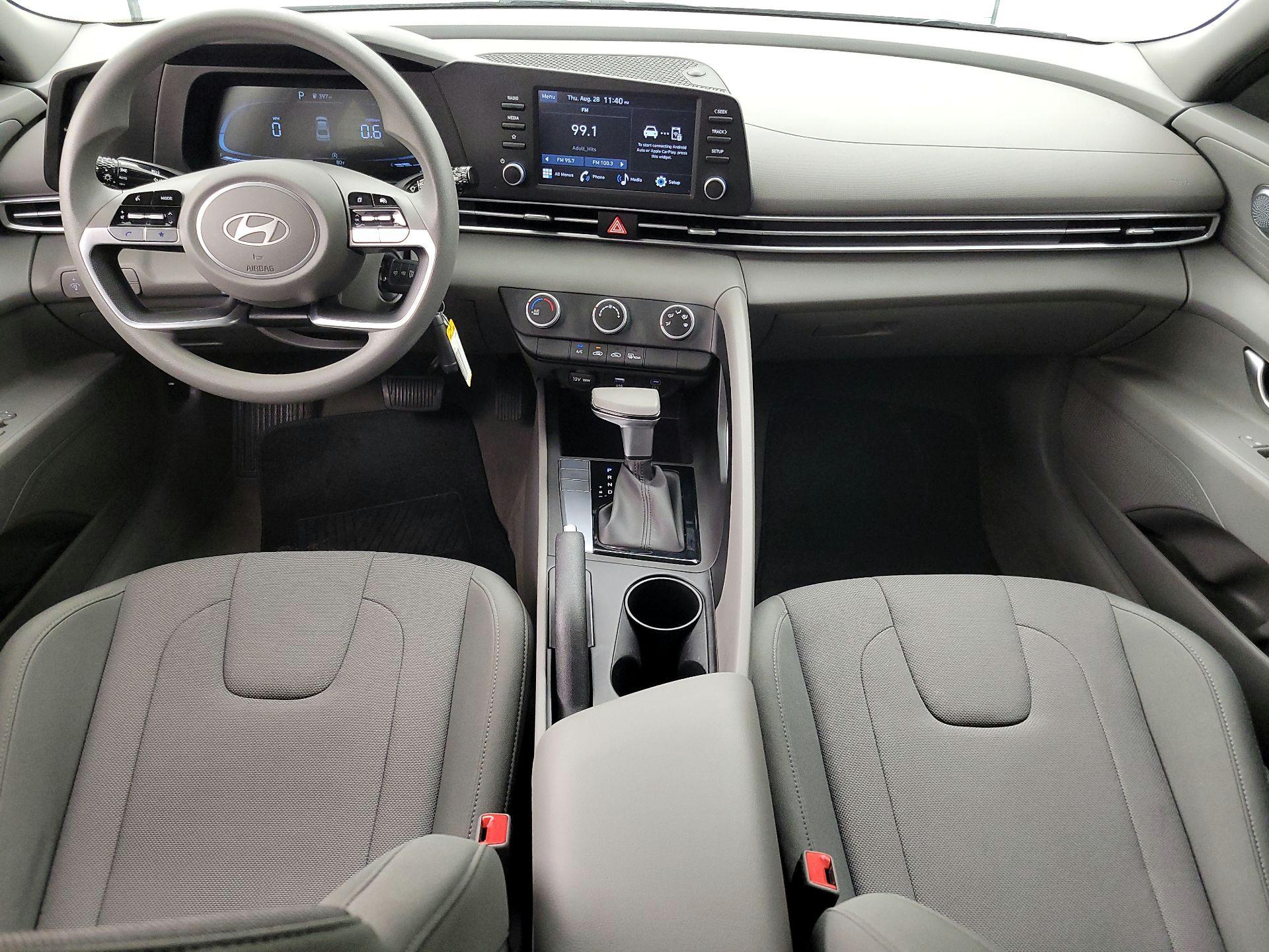 Thumbnail: 2024 Hyundai Elantra - 9
