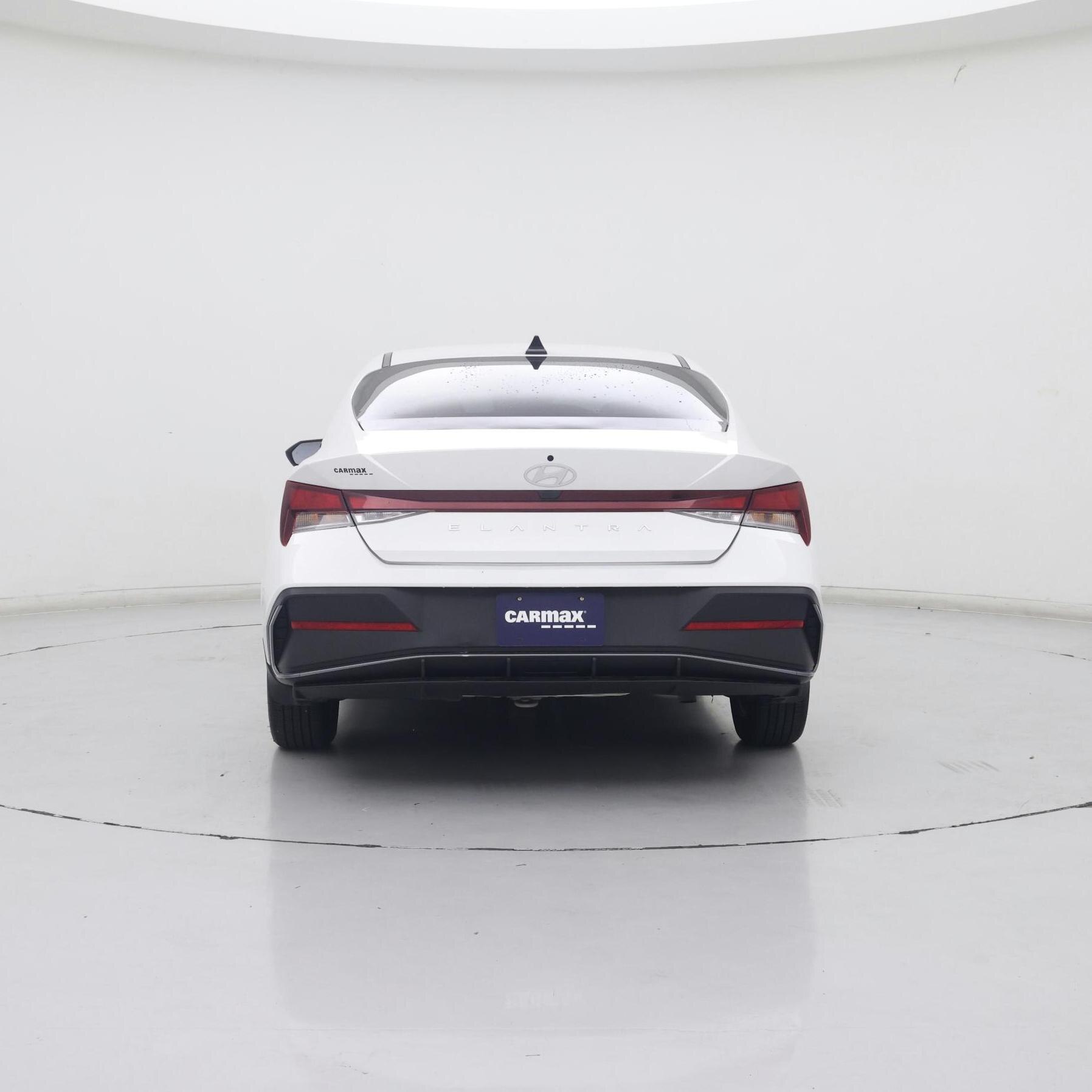 Thumbnail: 2024 Hyundai Elantra - 6