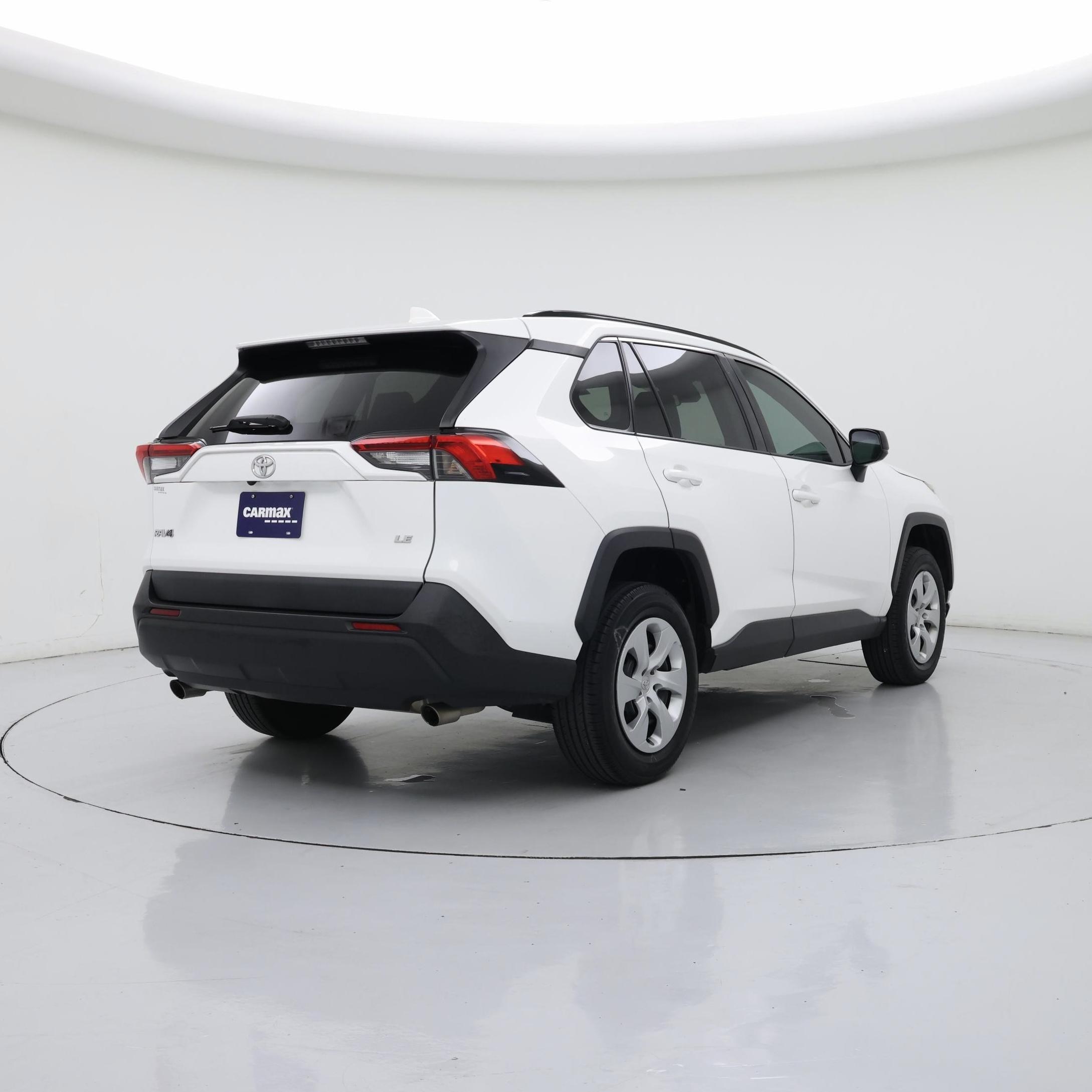 Thumbnail: 2020 Toyota RAV4 - 8