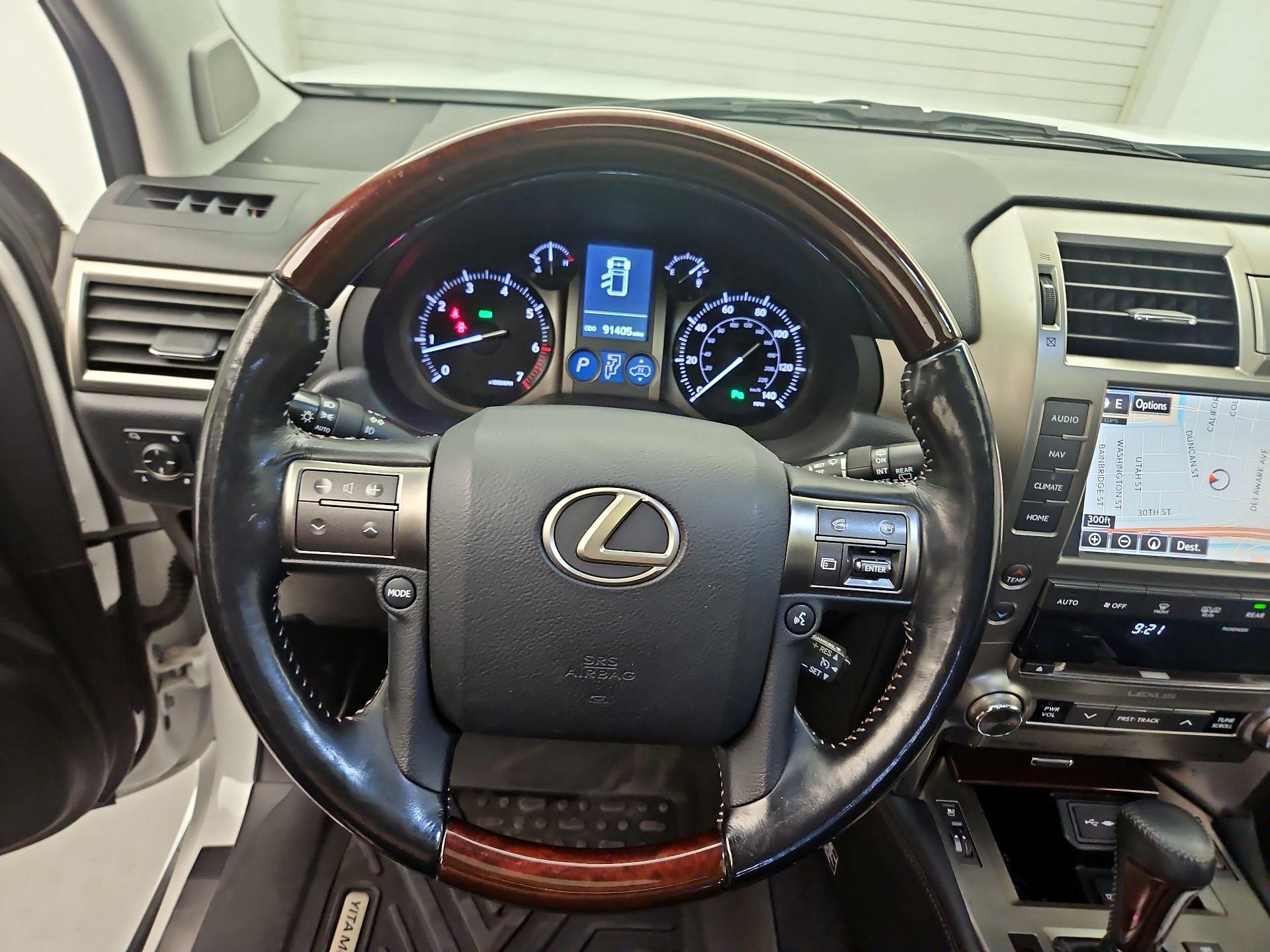 Thumbnail: 2018 Lexus GX - 10