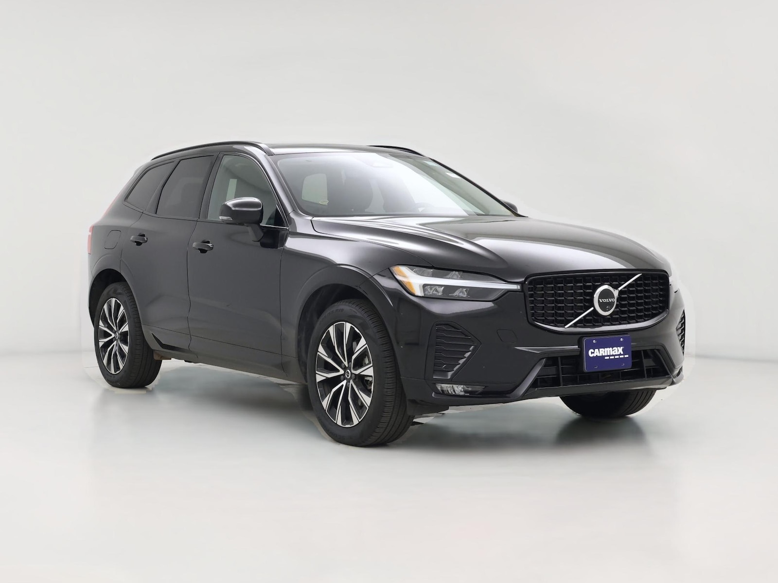 2025 Volvo XC60 Plus