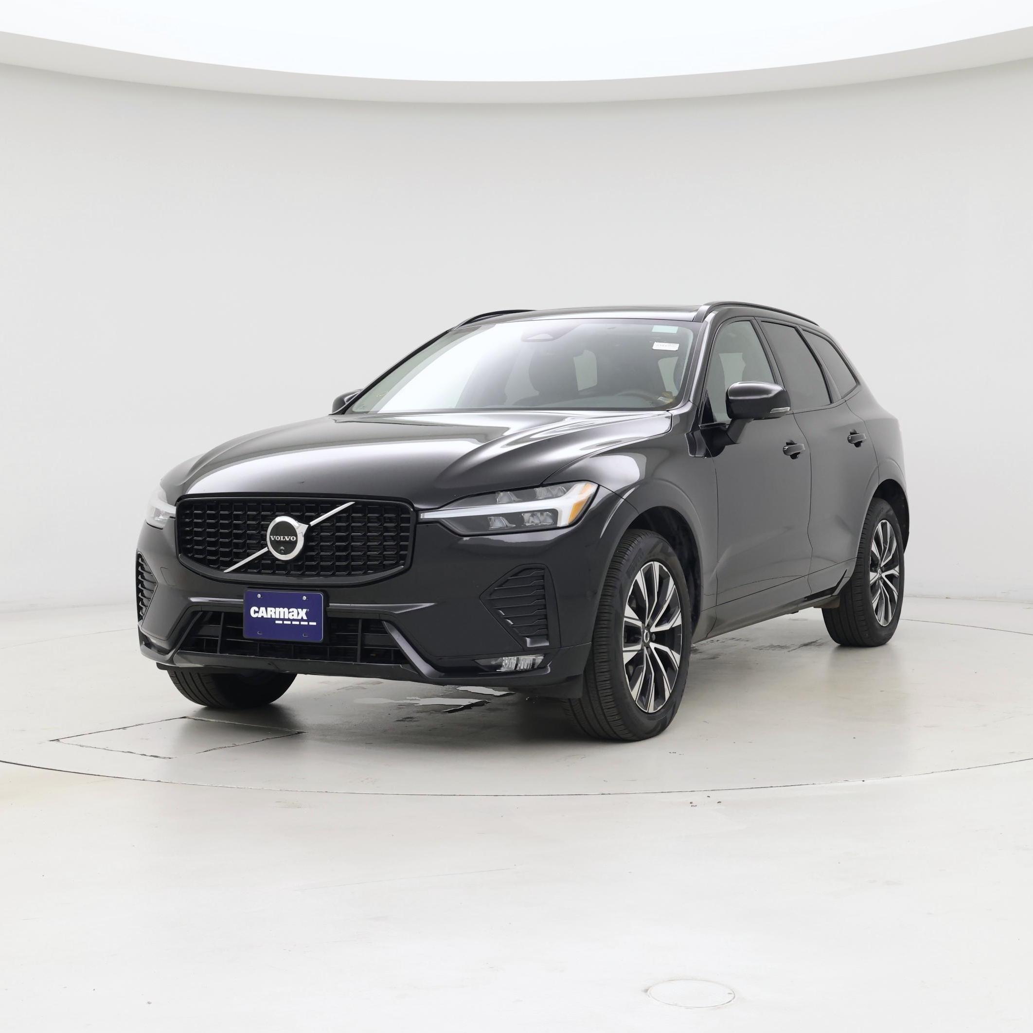 Thumbnail: 2025 Volvo XC60 - 4