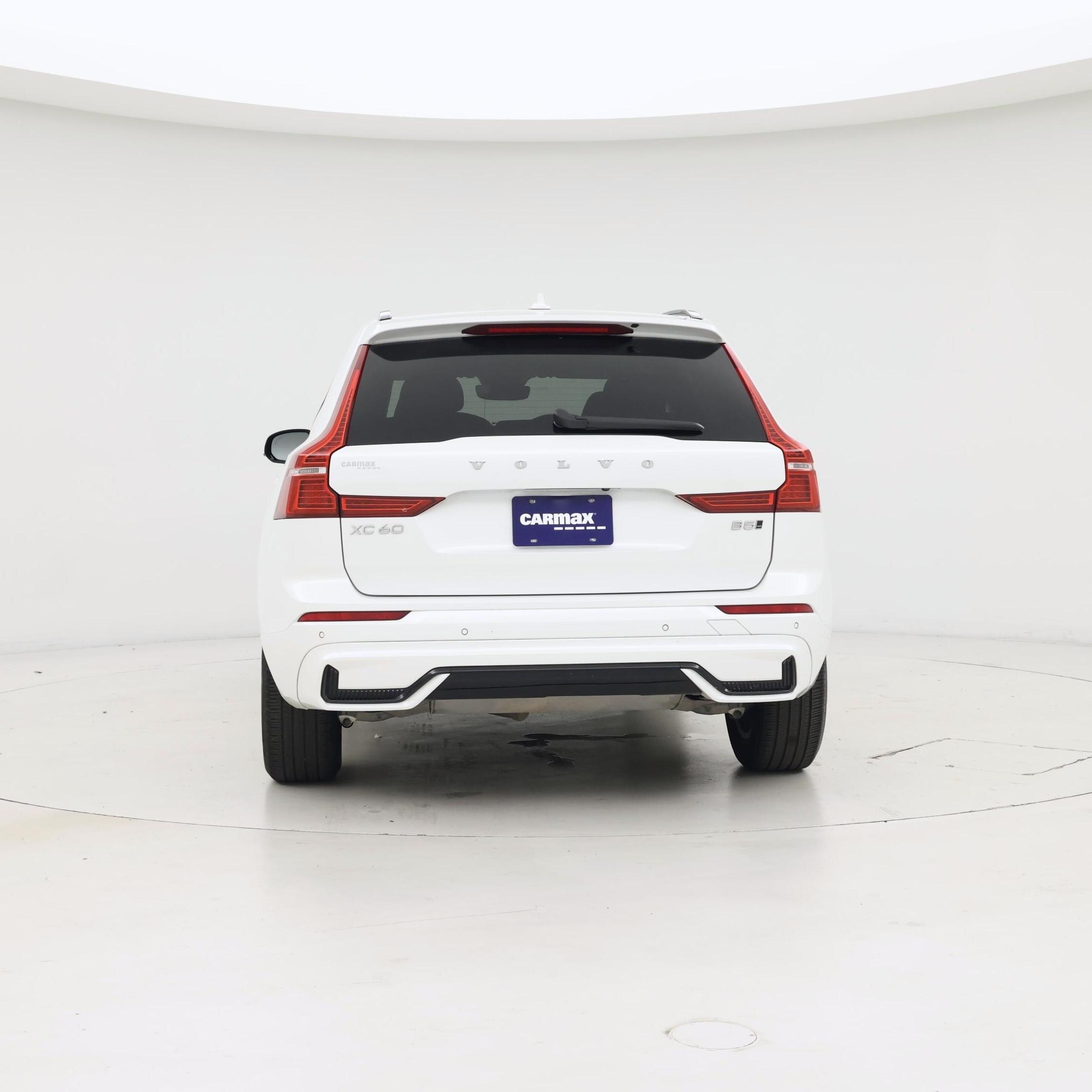 Thumbnail: 2025 Volvo XC60 - 6