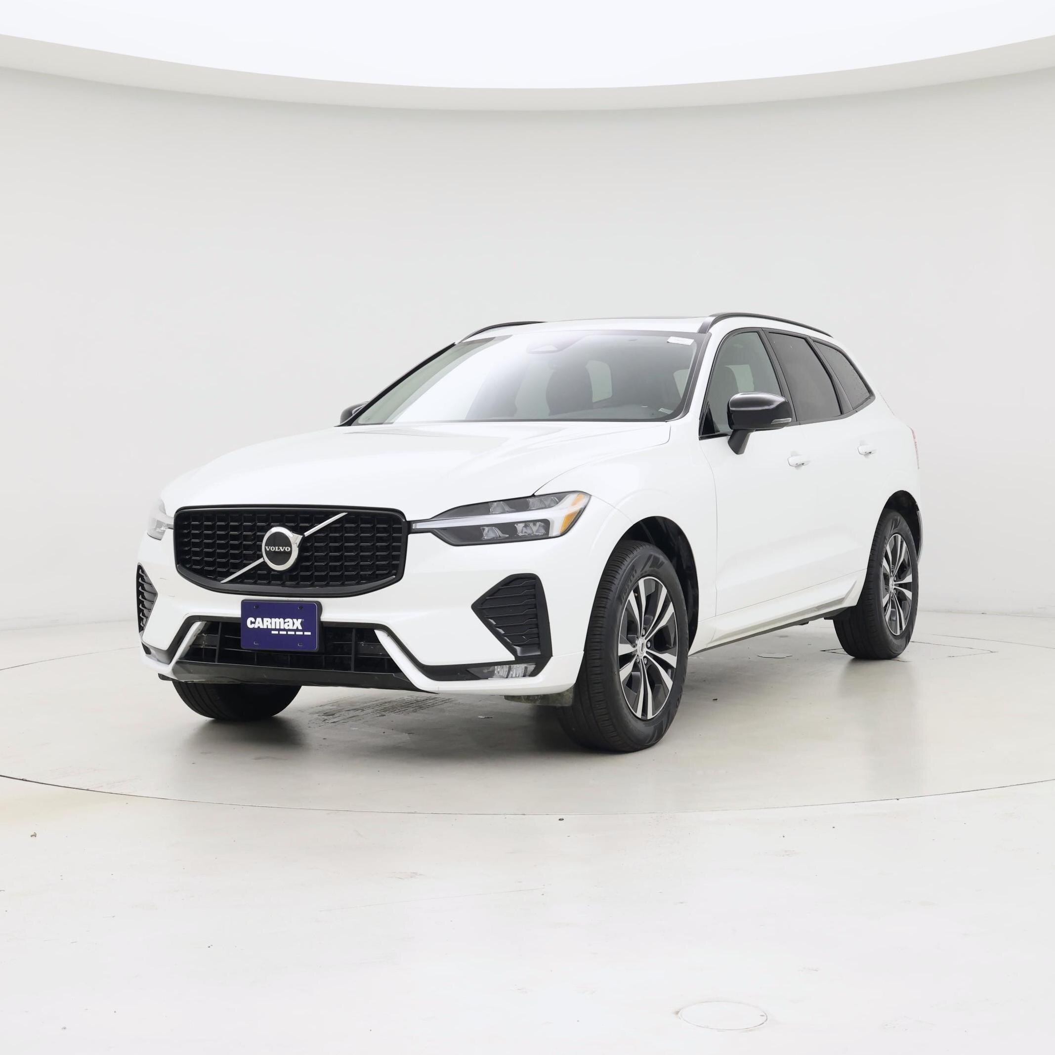 Thumbnail: 2025 Volvo XC60 - 4