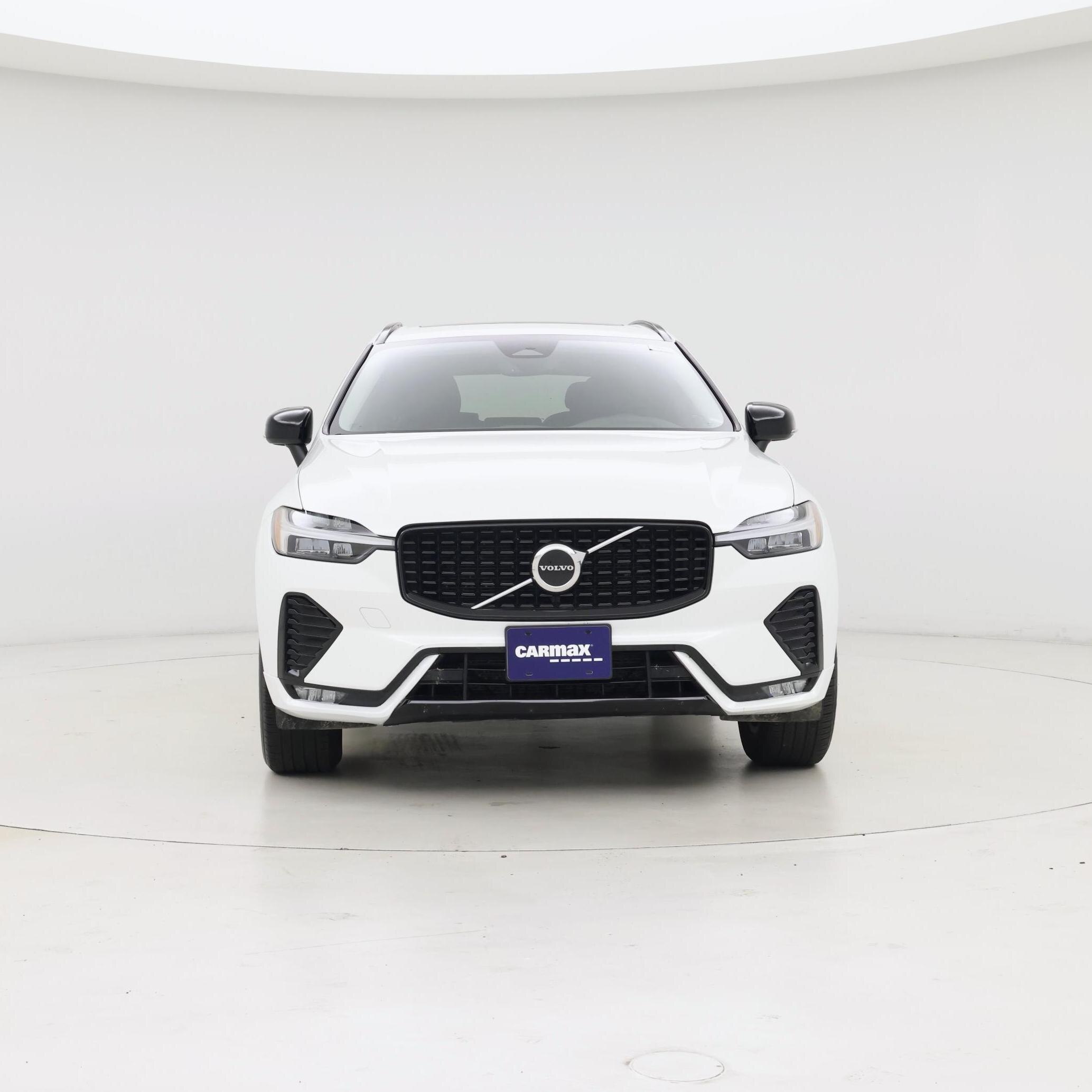 Thumbnail: 2025 Volvo XC60 - 5