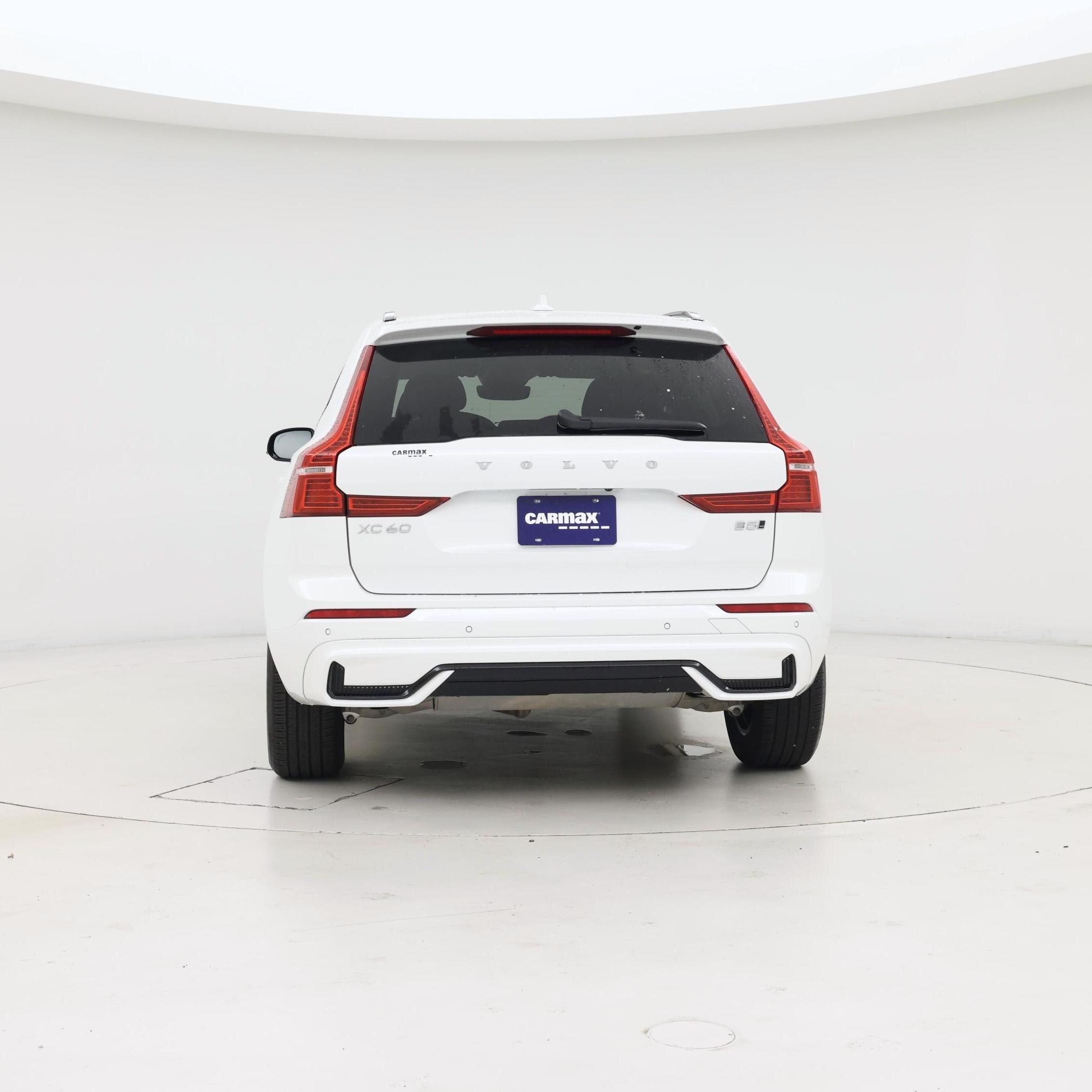 Thumbnail: 2025 Volvo XC60 - 6