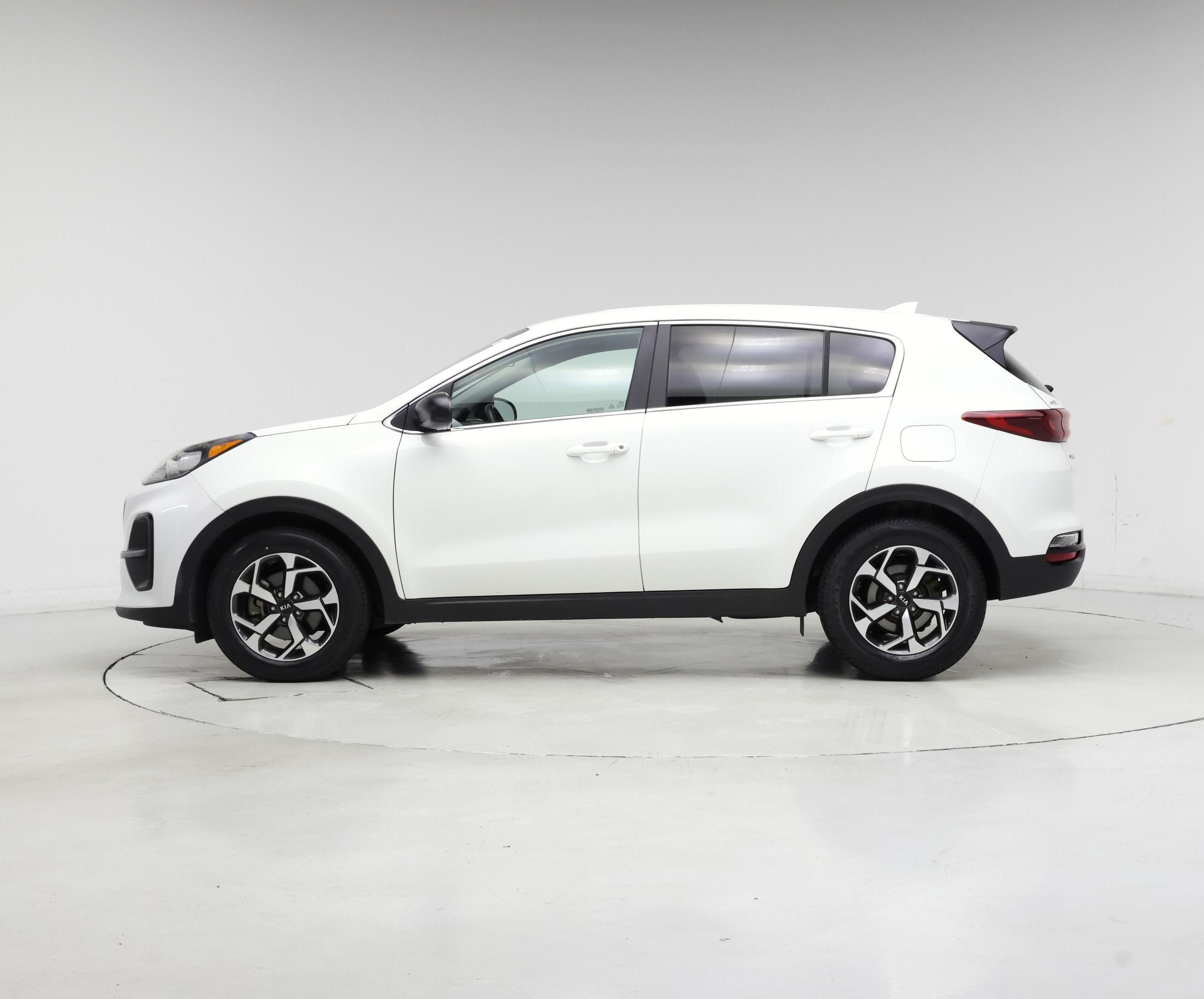 Thumbnail: 2020 Kia Sportage - 3