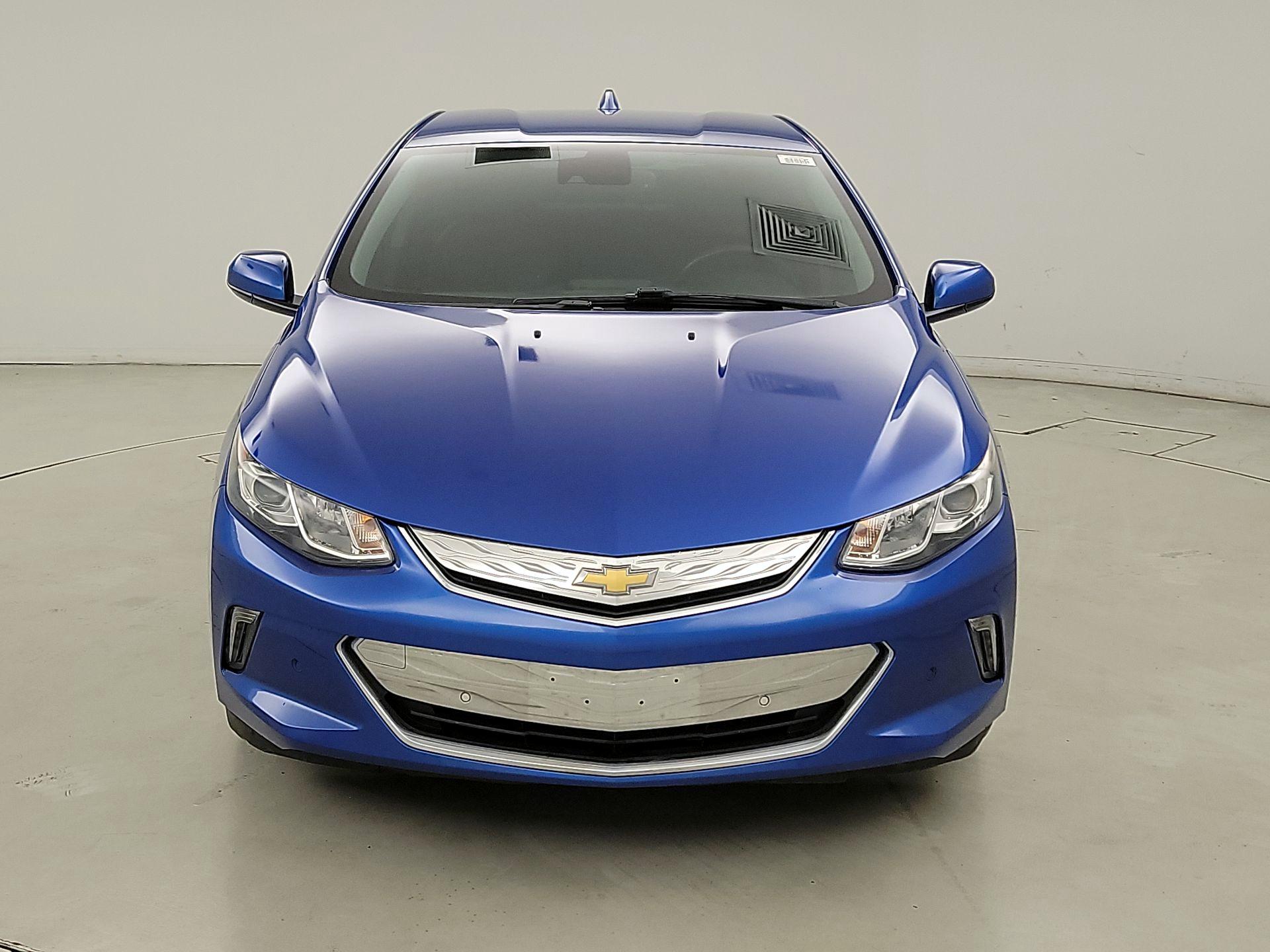 Thumbnail: 2017 Chevrolet Volt - 2