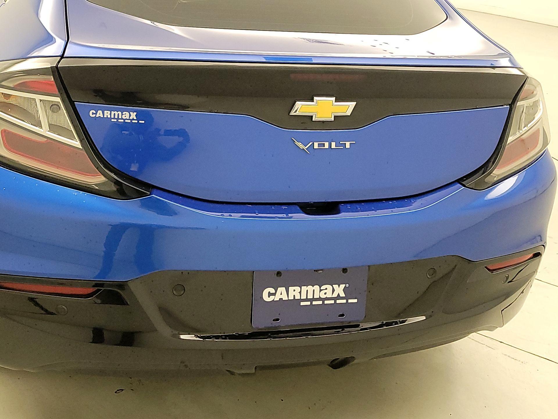 Thumbnail: 2017 Chevrolet Volt - 6