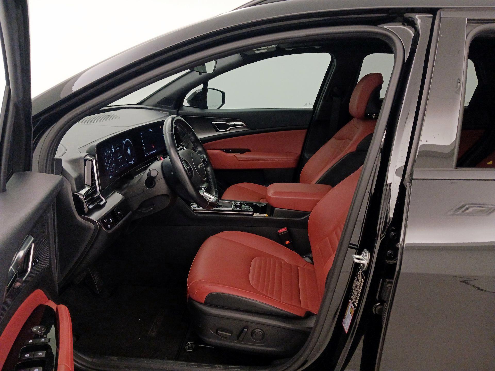 Thumbnail: 2023 Kia Sportage - 11