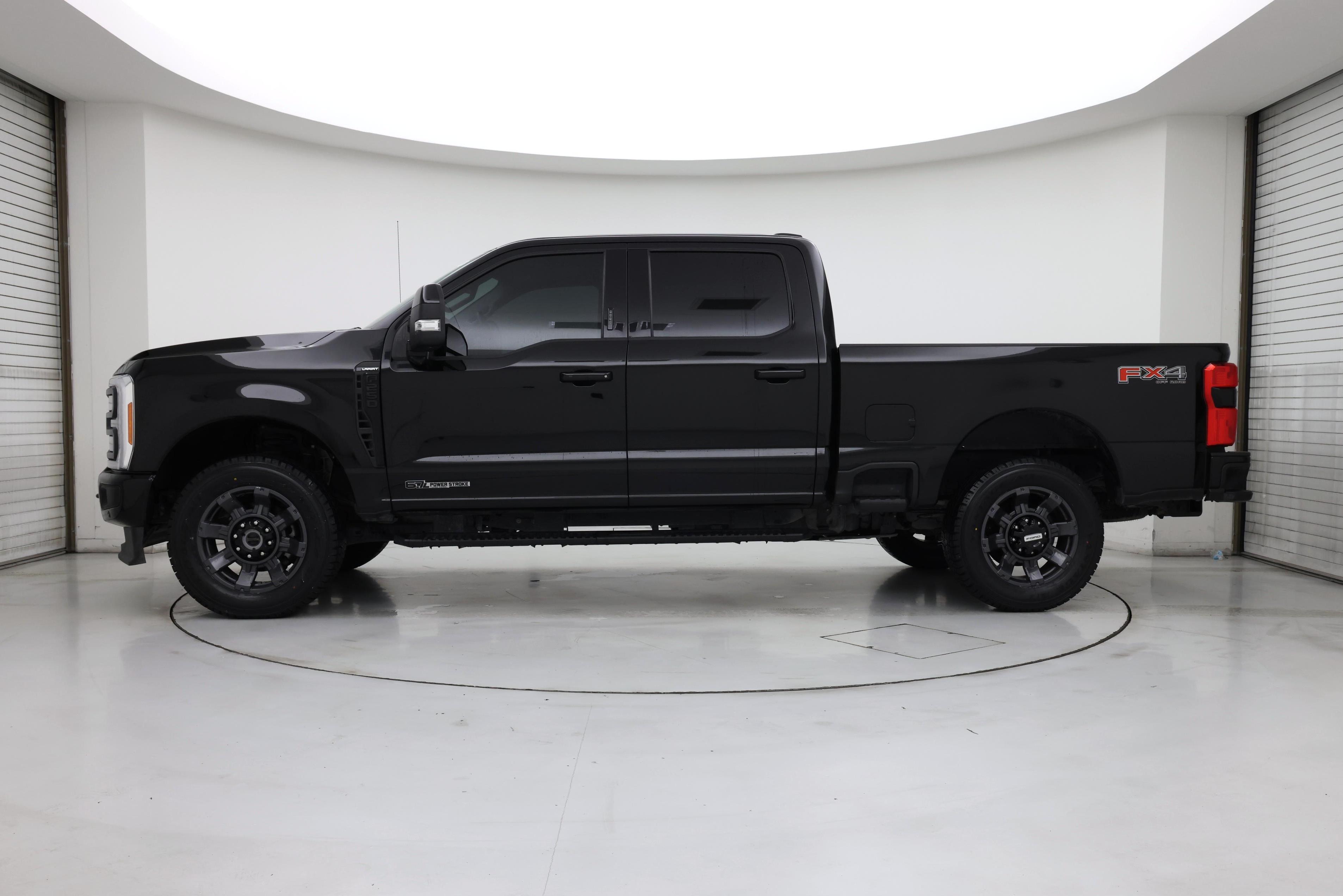 Thumbnail: 2023 Ford F-250 - 3