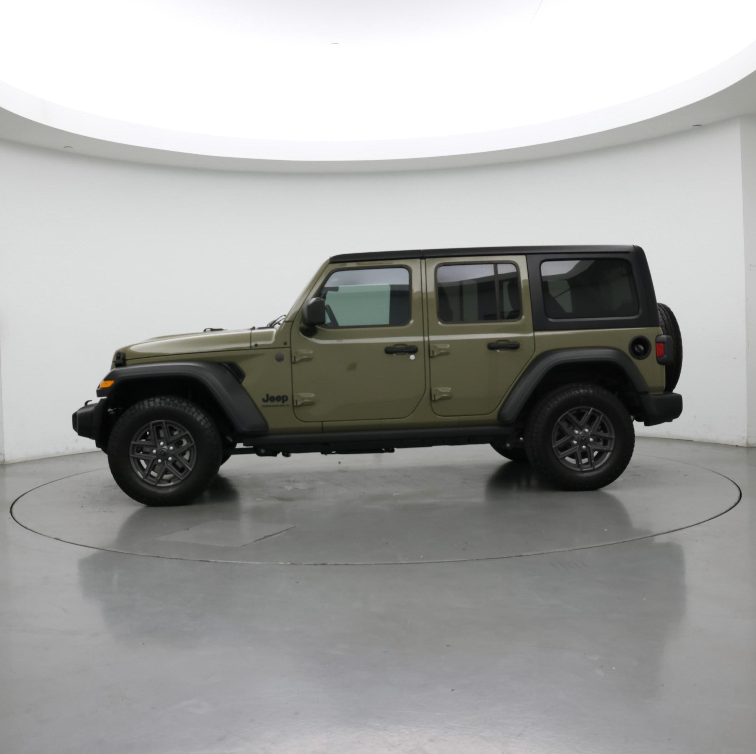 Thumbnail: 2025 Jeep Wrangler - 3