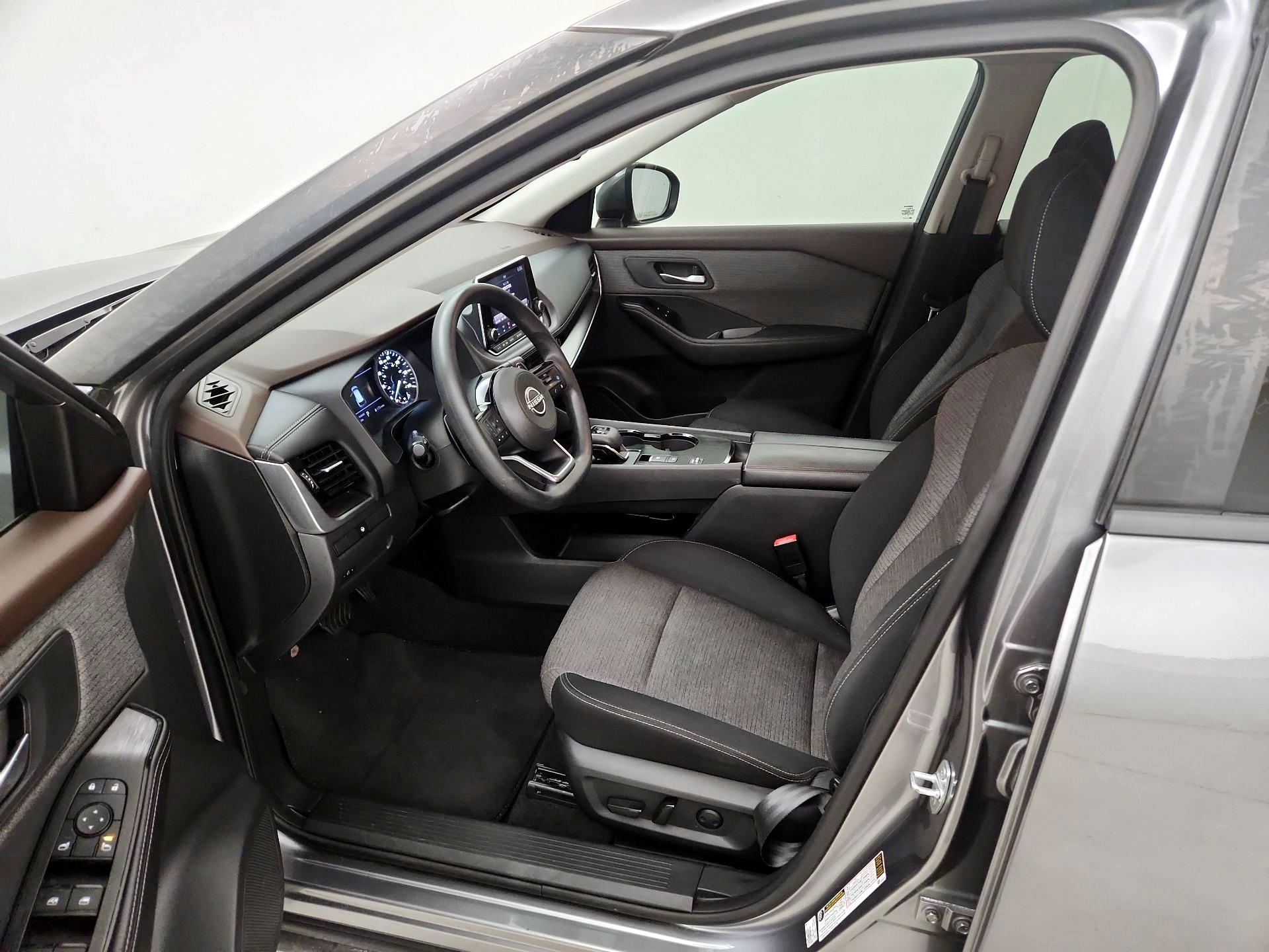 Thumbnail: 2022 Nissan Rogue - 11