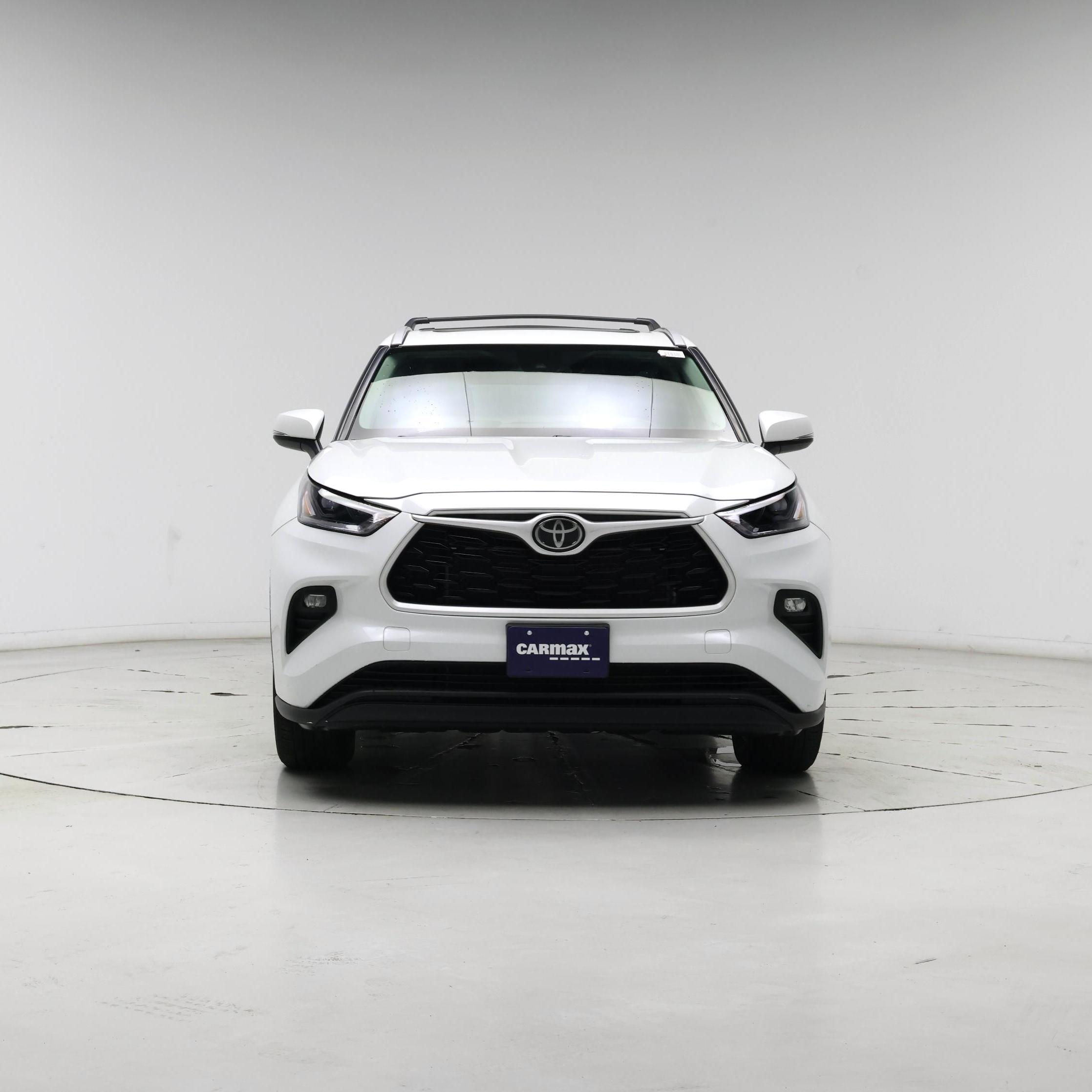 Thumbnail: 2022 Toyota Highlander - 5