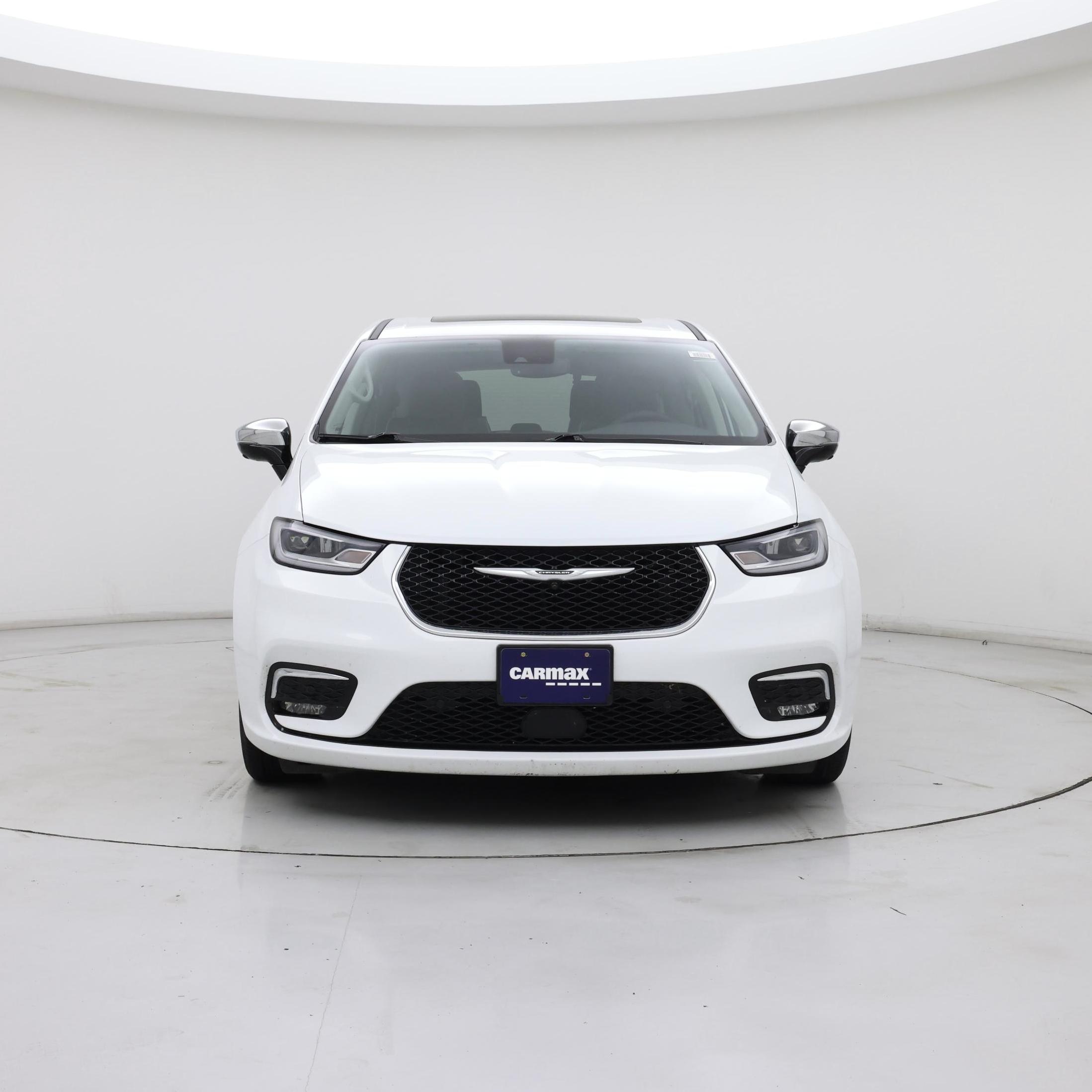 Thumbnail: 2023 Chrysler Pacifica - 5