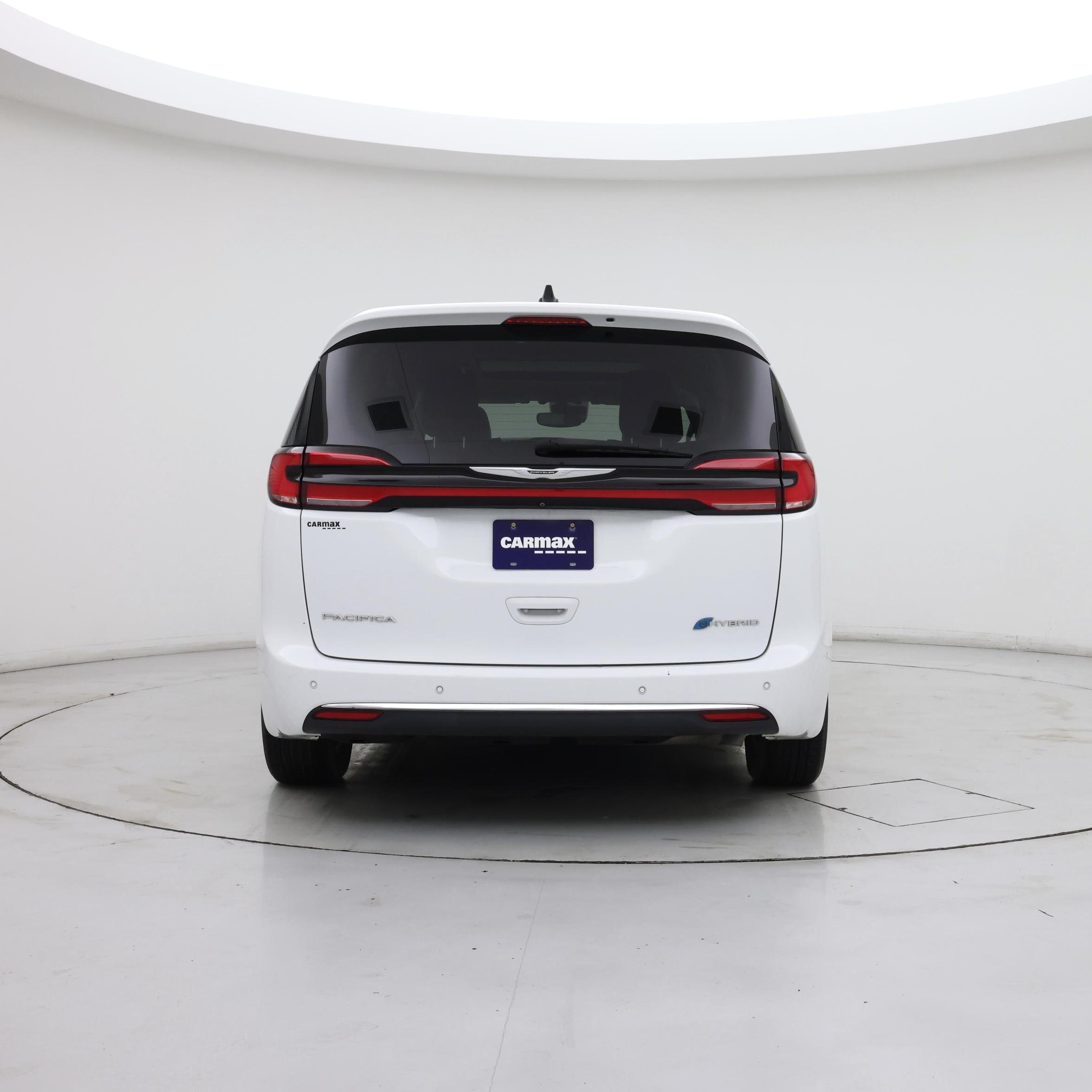 Thumbnail: 2023 Chrysler Pacifica - 6