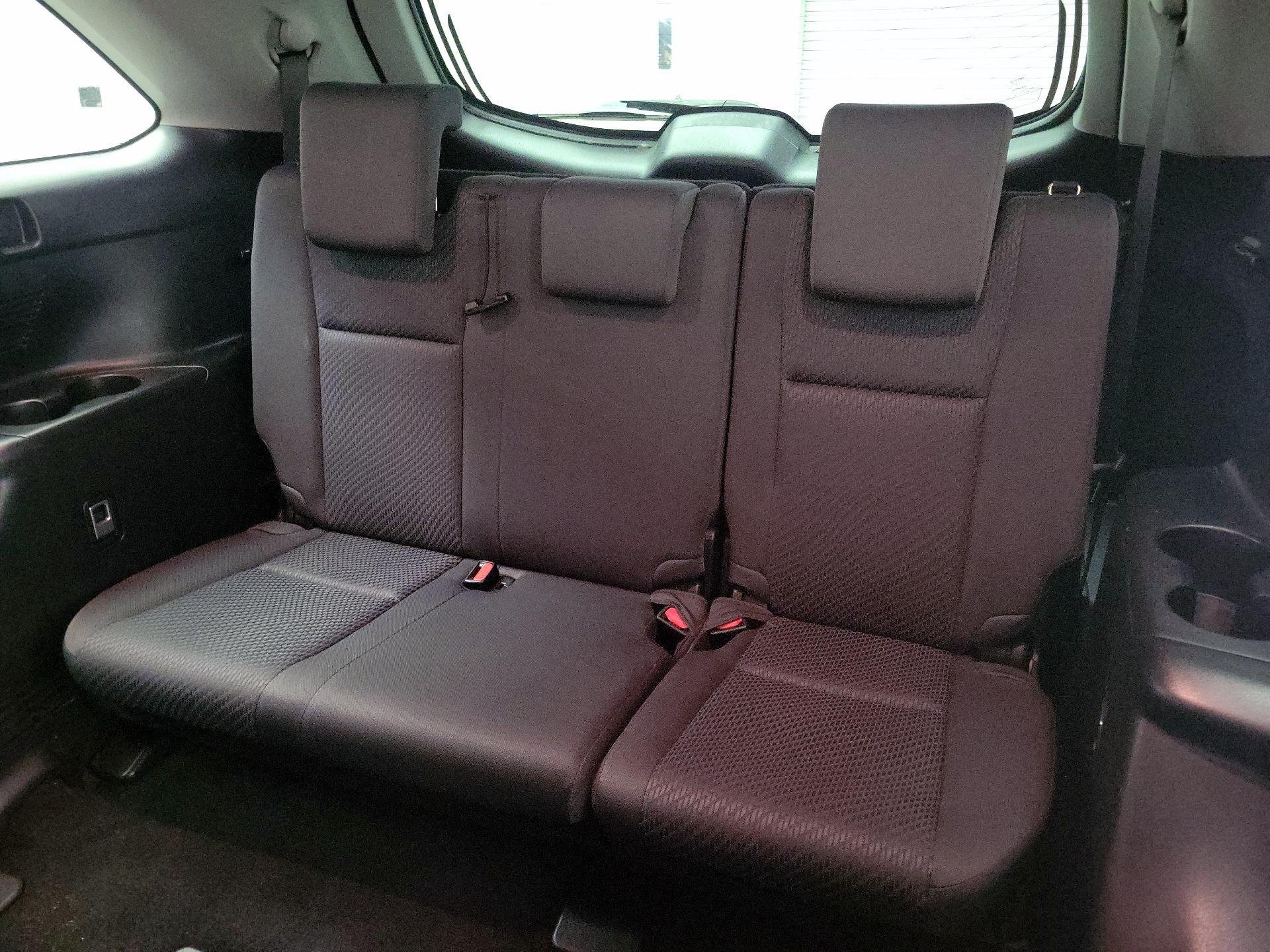 Thumbnail: 2015 Toyota Highlander - 20