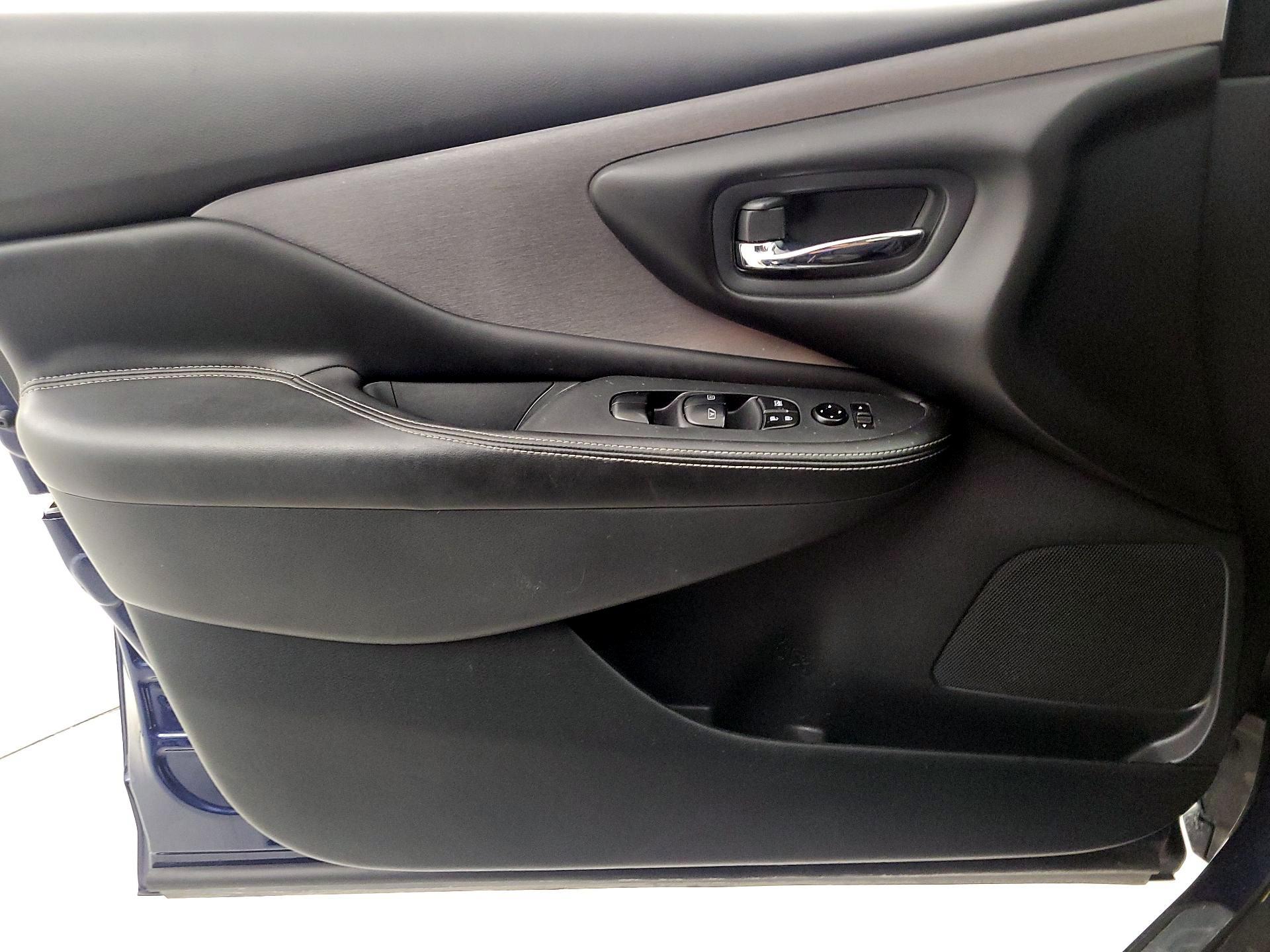 Thumbnail: 2020 Nissan Murano - 12