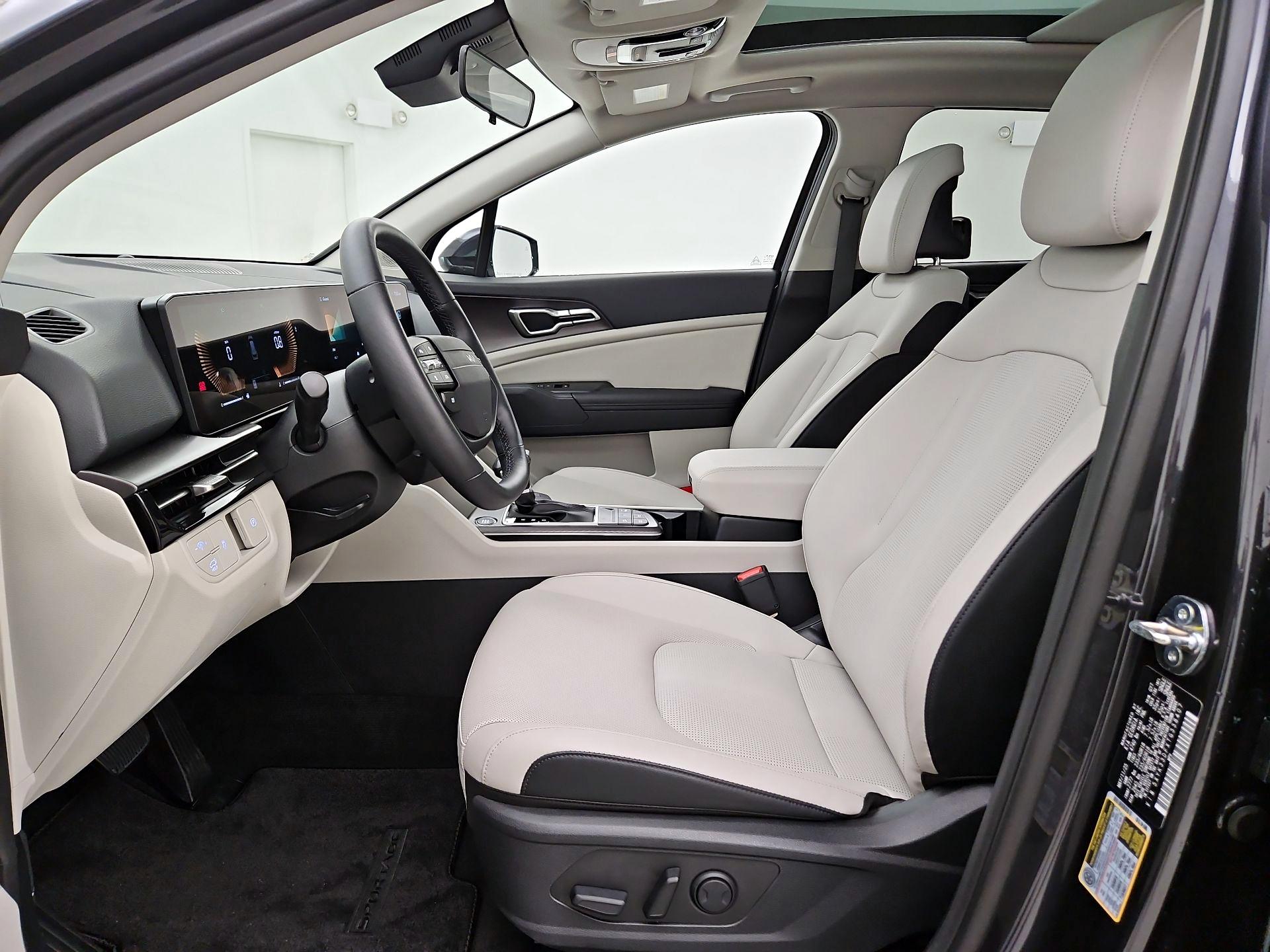 Thumbnail: 2026 Kia Sportage - 11