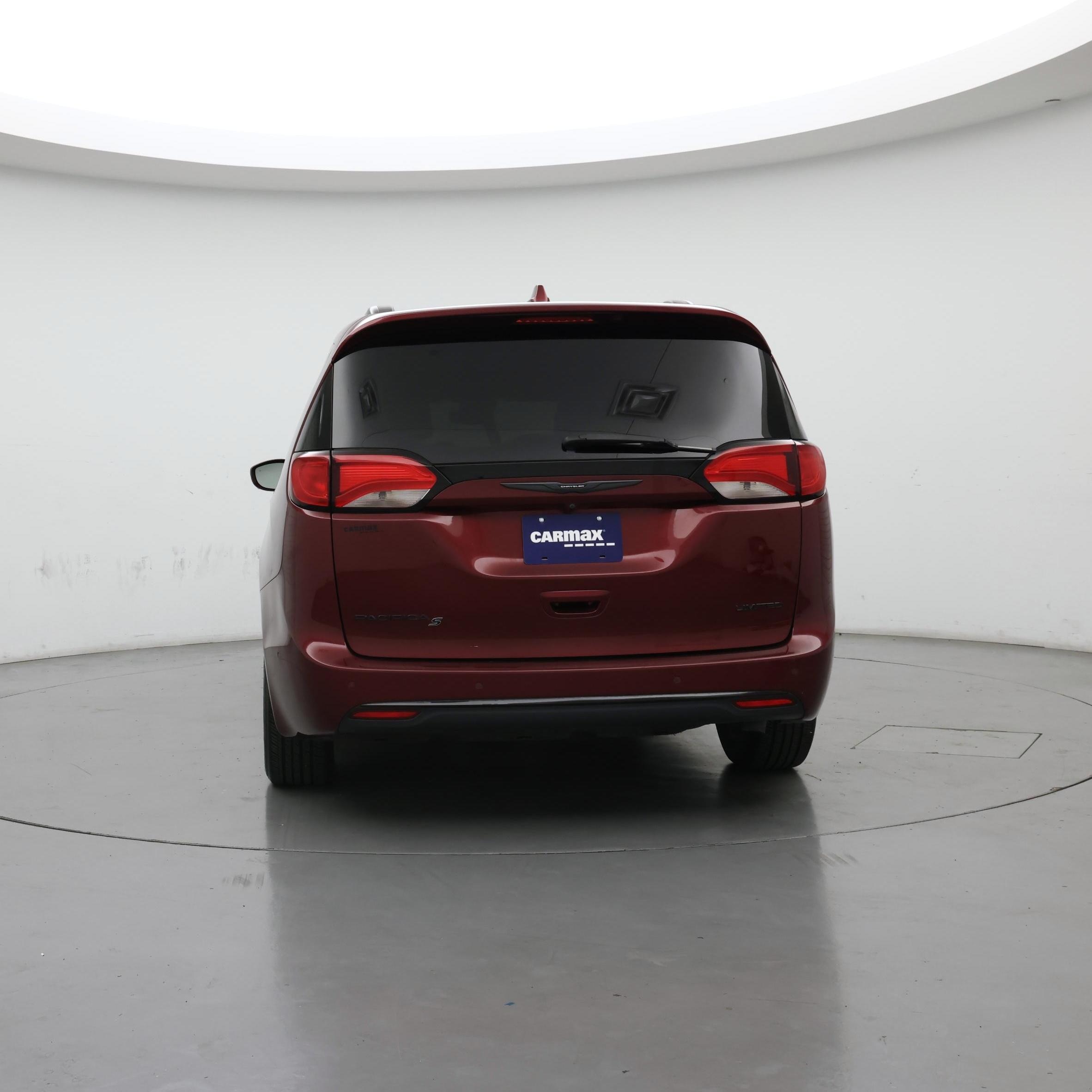 Thumbnail: 2020 Chrysler Pacifica - 6