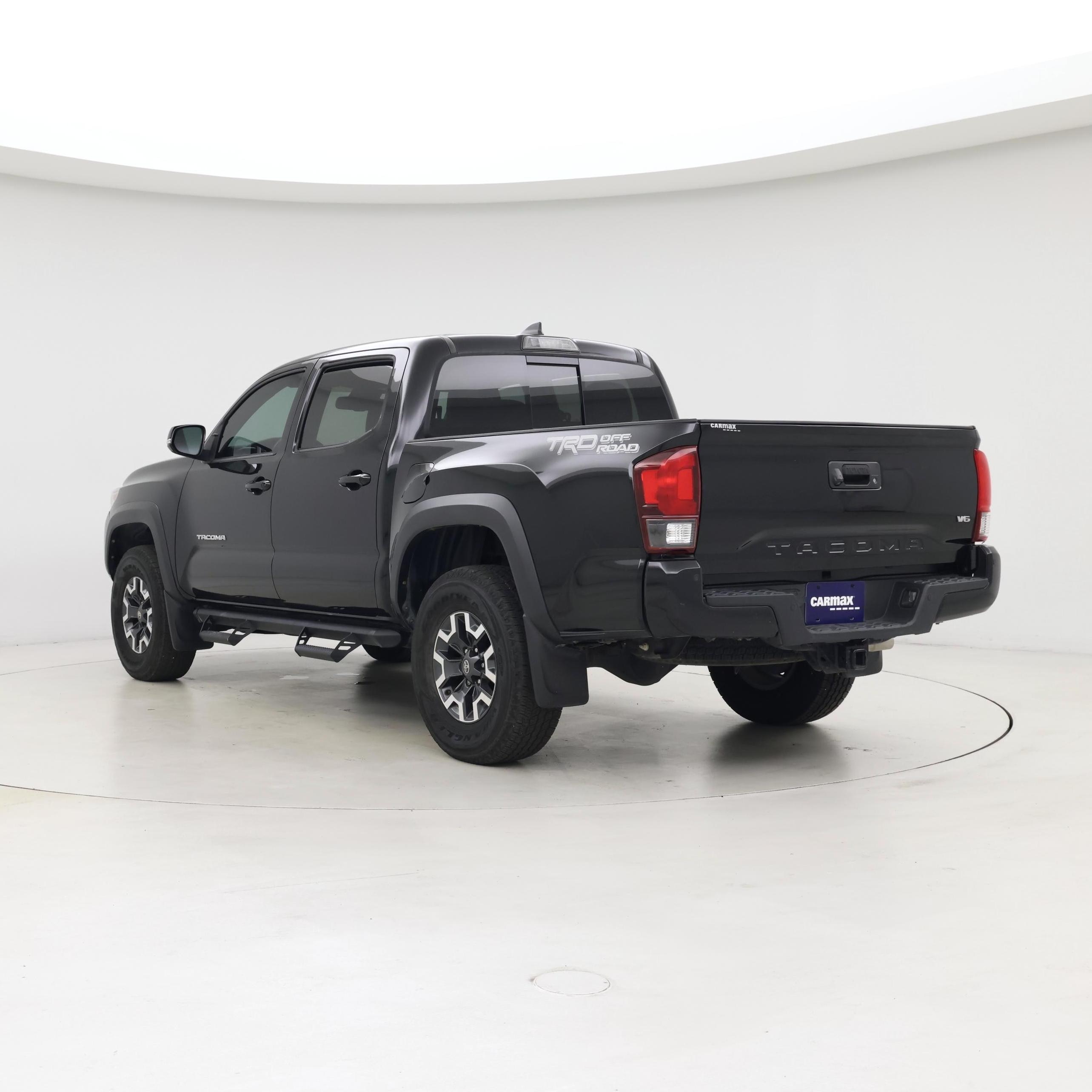Thumbnail: 2018 Toyota Tacoma - 2