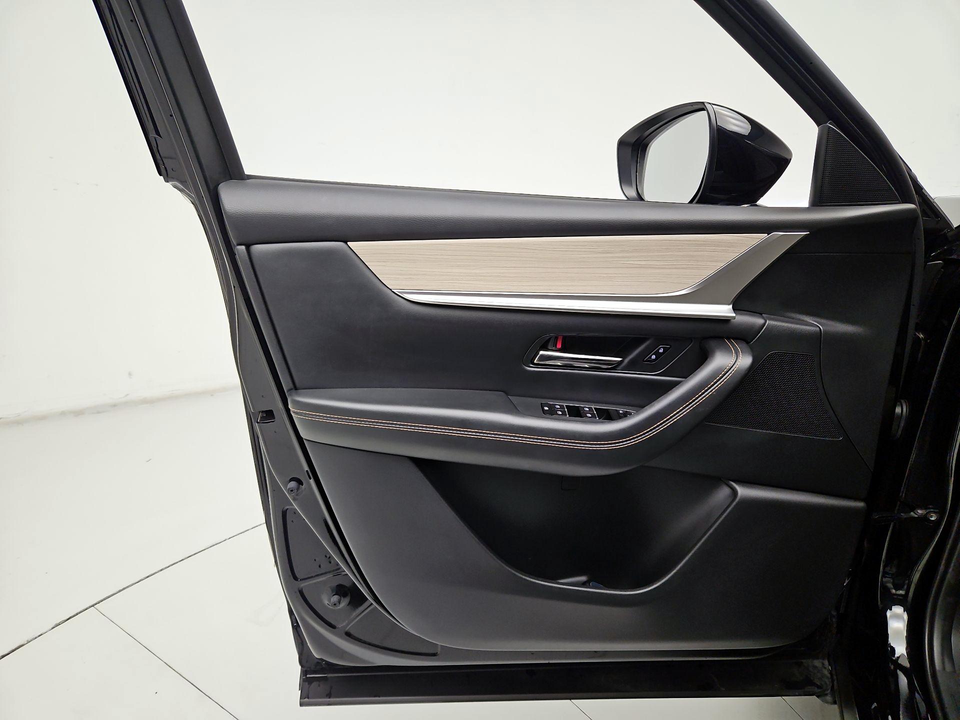 Thumbnail: 2024 Mazda CX-90 - 12