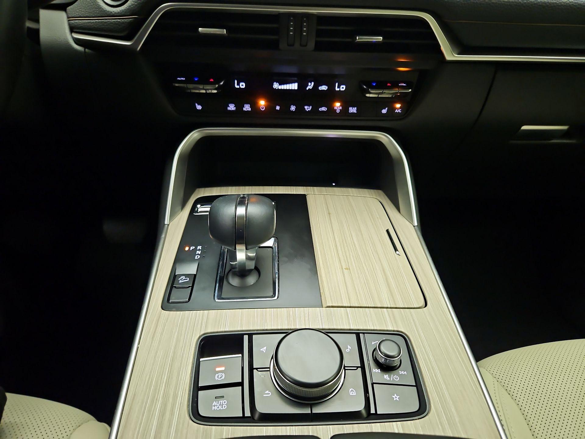 Thumbnail: 2024 Mazda CX-90 - 16