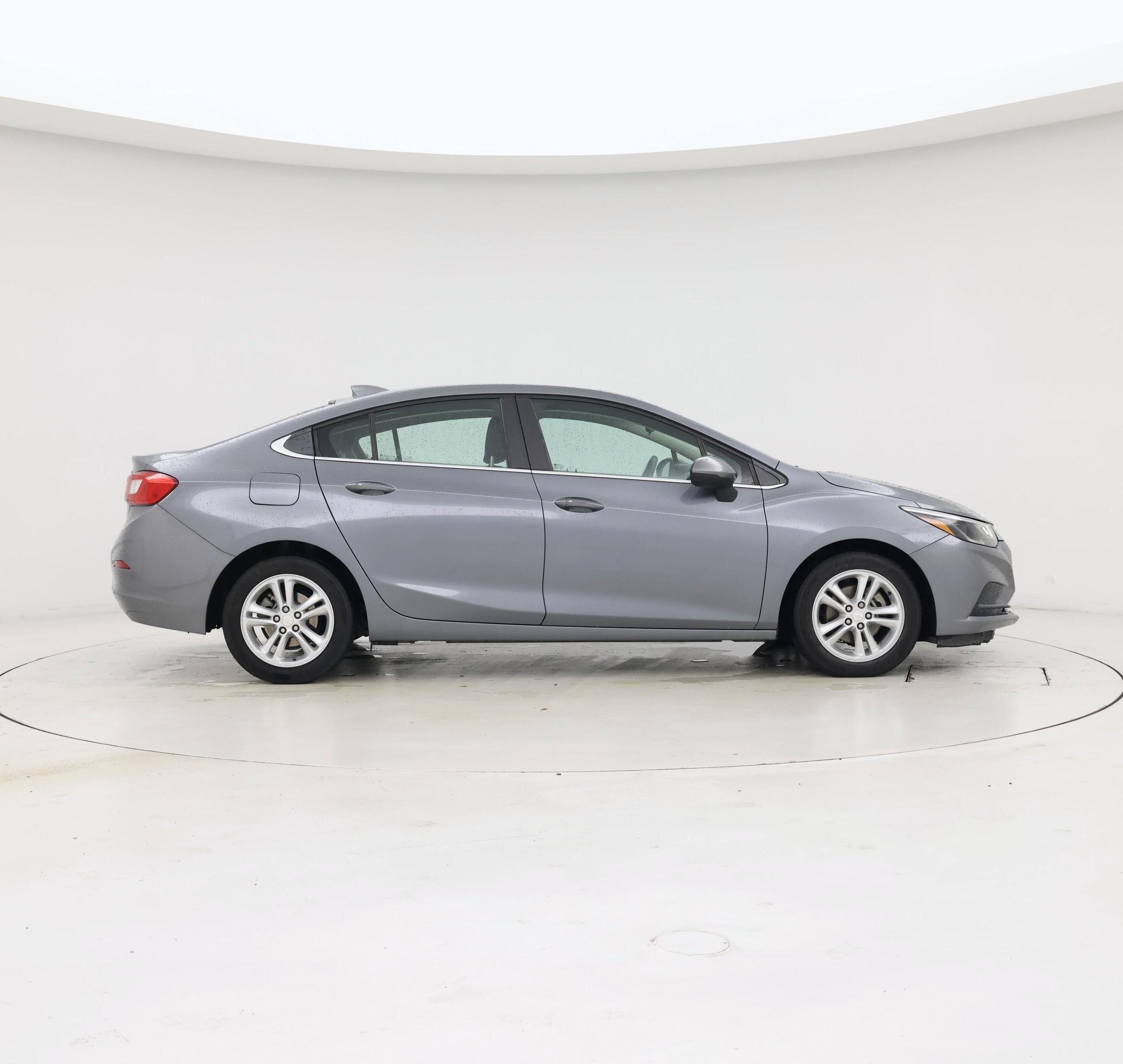 Thumbnail: 2018 Chevrolet Cruze - 7