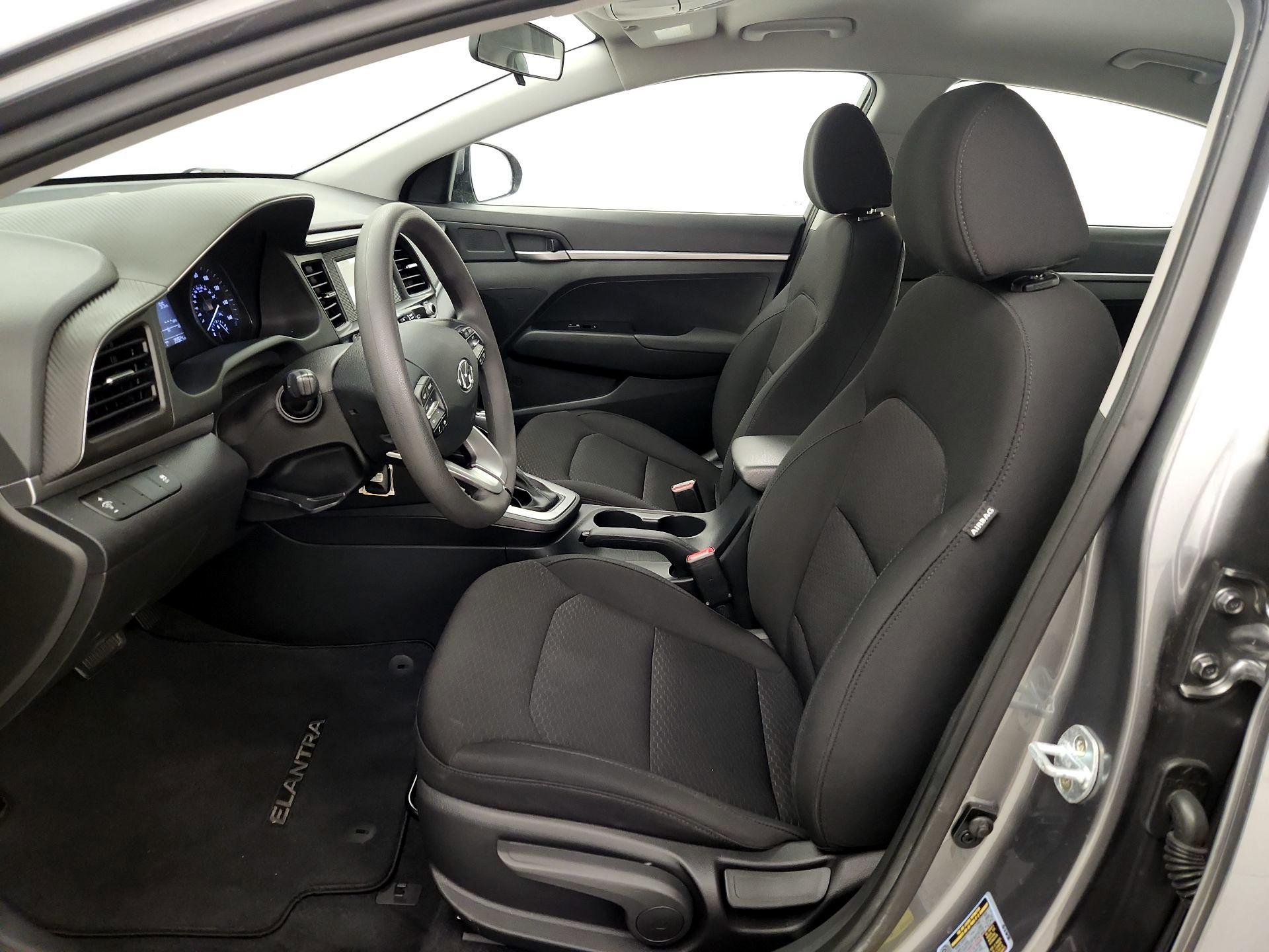 Thumbnail: 2019 Hyundai Elantra - 11