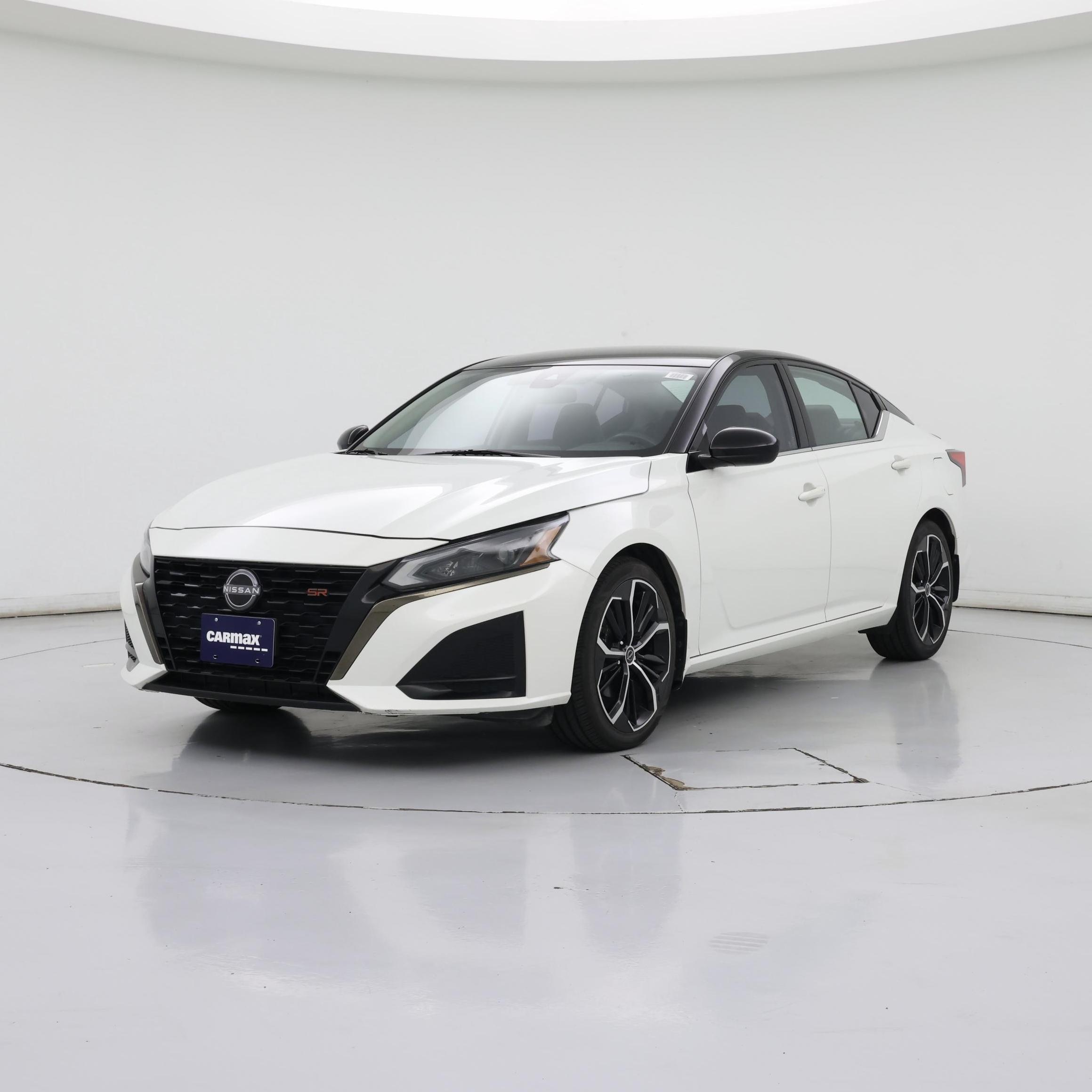 Thumbnail: 2023 Nissan Altima - 4