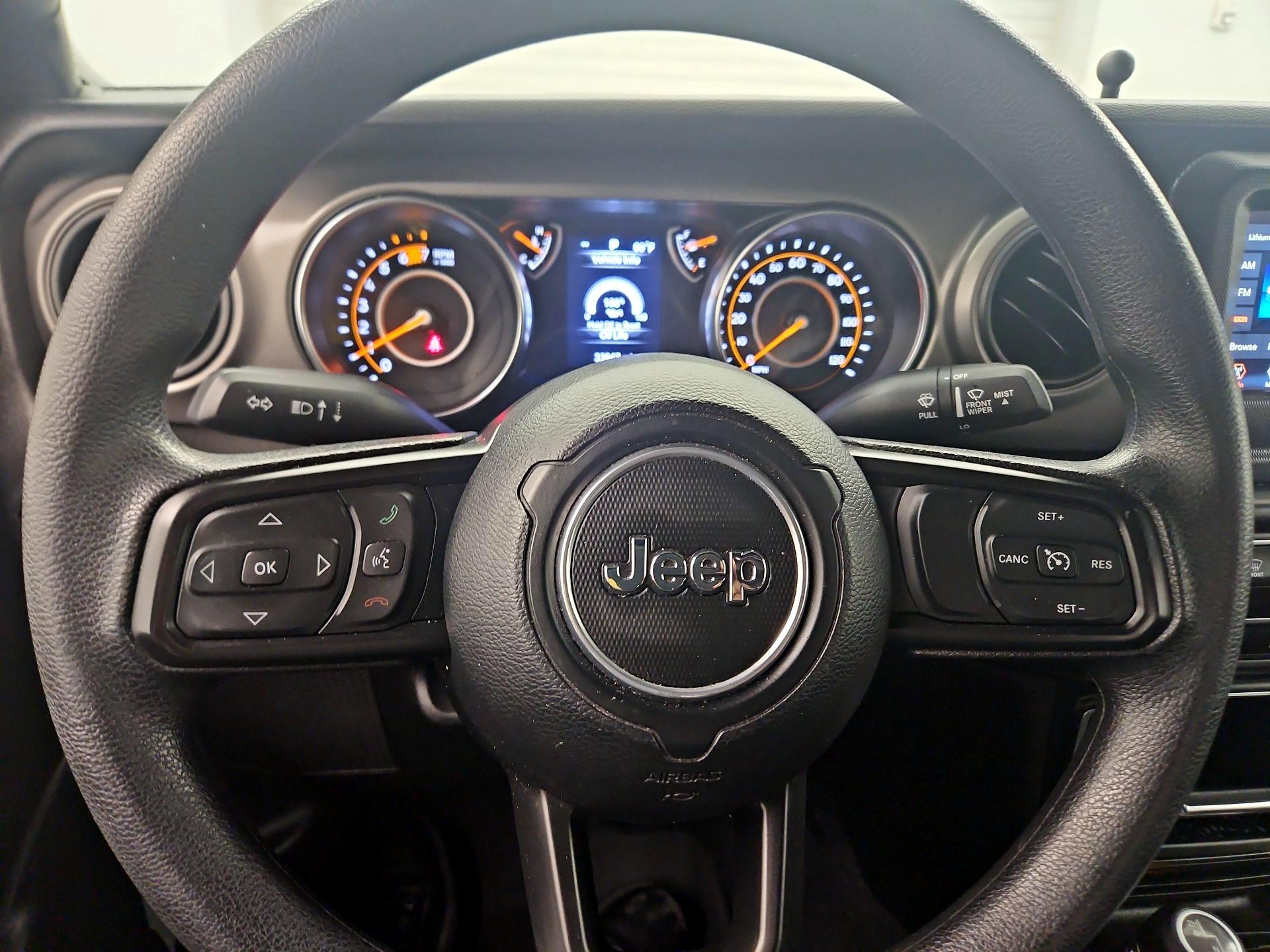 Thumbnail: 2022 Jeep Wrangler - 10