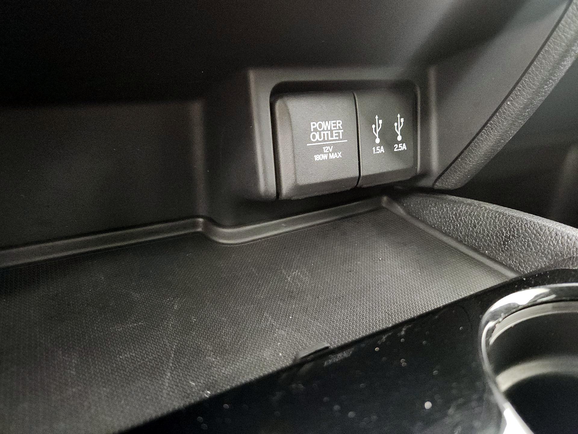 Thumbnail: 2016 Honda Pilot - 19