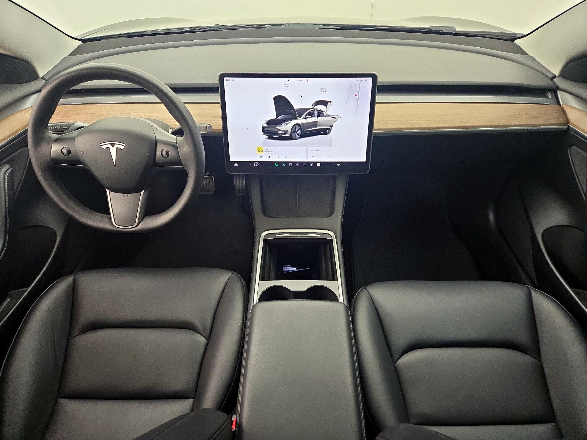 Thumbnail: 2023 Tesla Model 3 - 9