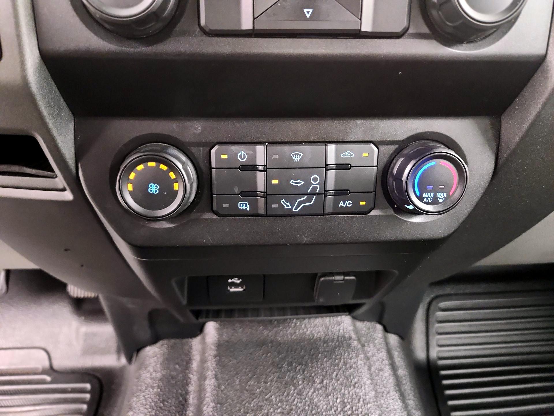 Thumbnail: 2021 Ford F-250 - 16