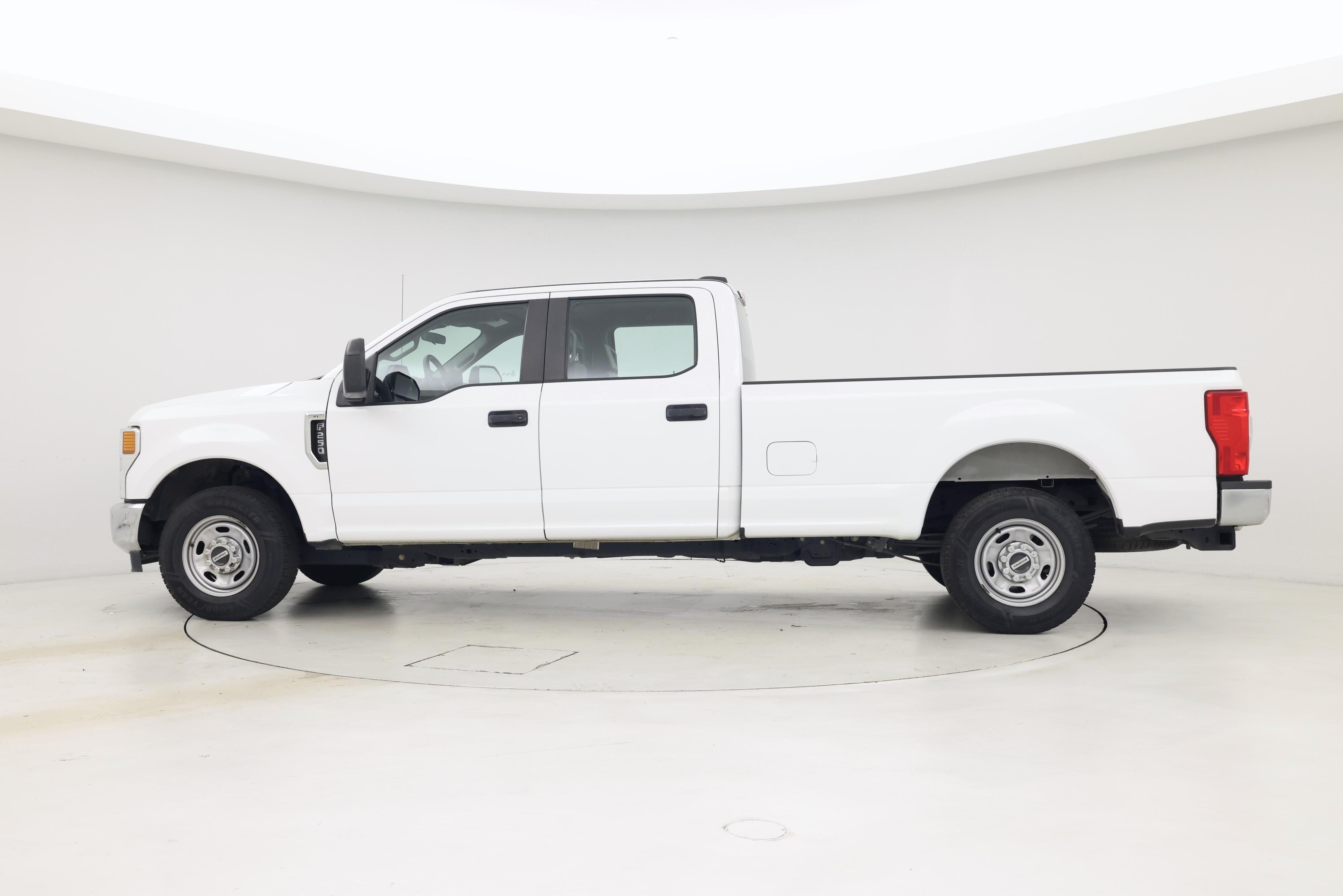 Thumbnail: 2021 Ford F-250 - 3