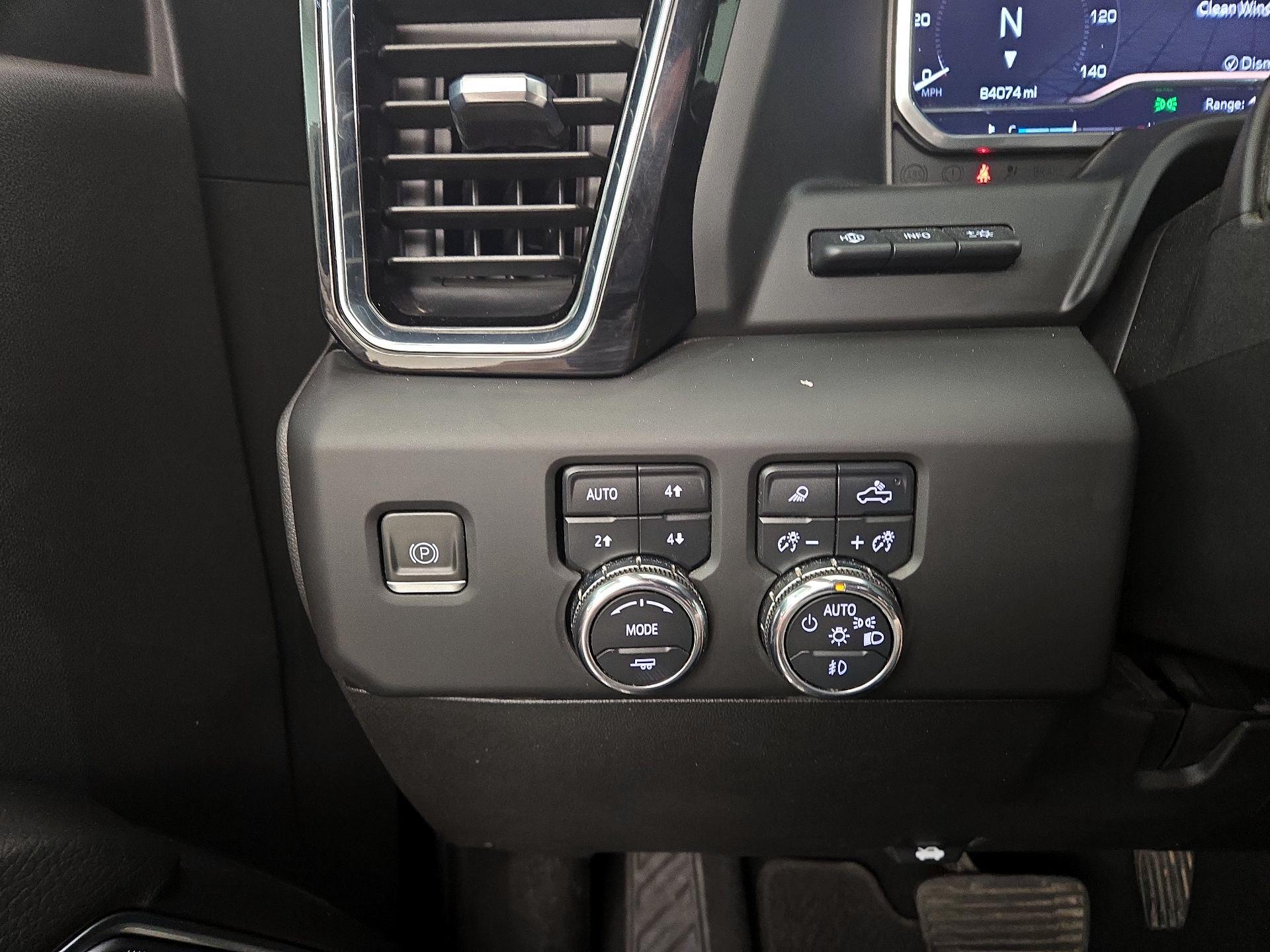 Thumbnail: 2024 GMC Sierra 3500 - 13