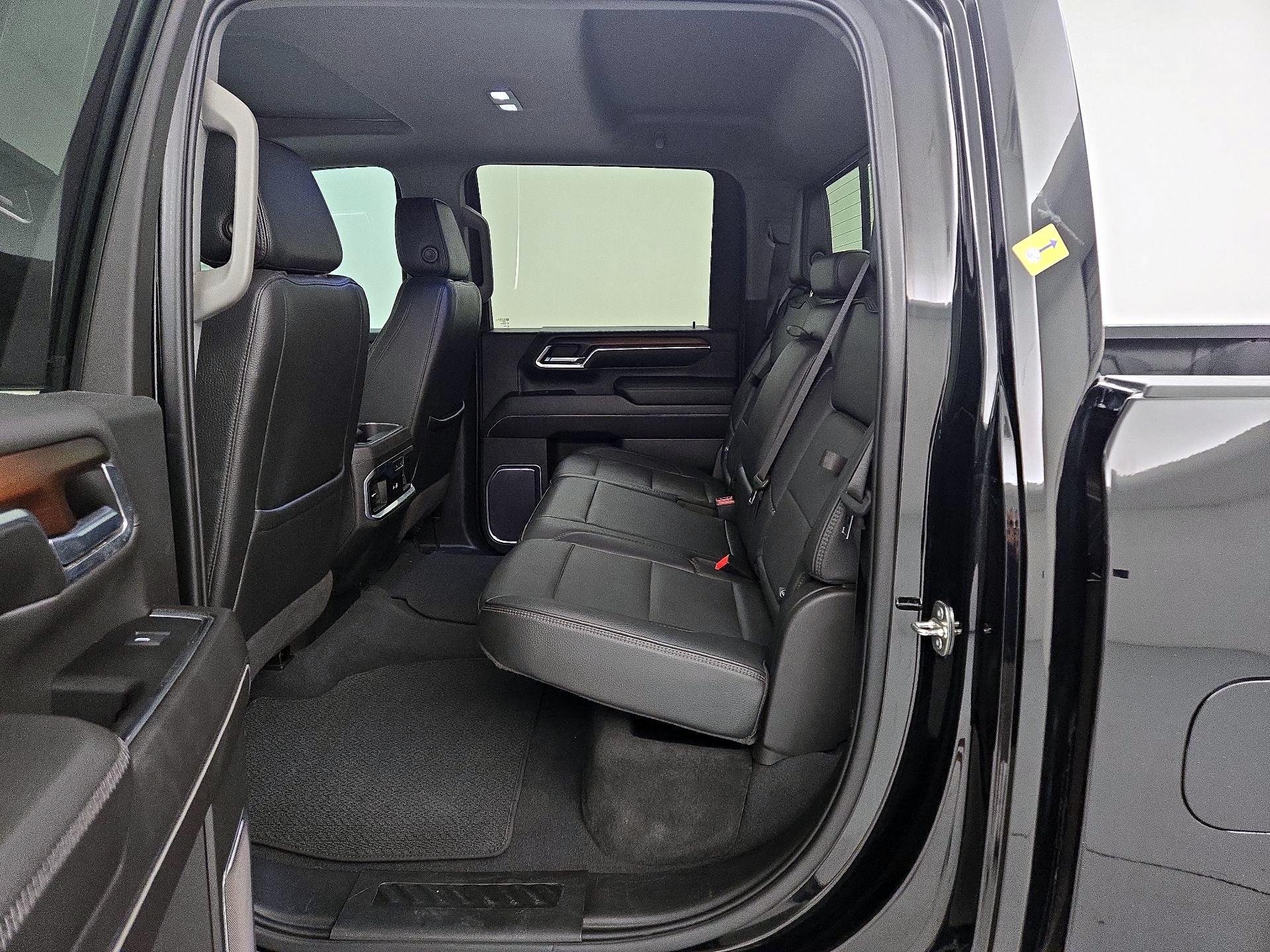 Thumbnail: 2024 GMC Sierra 3500 - 20