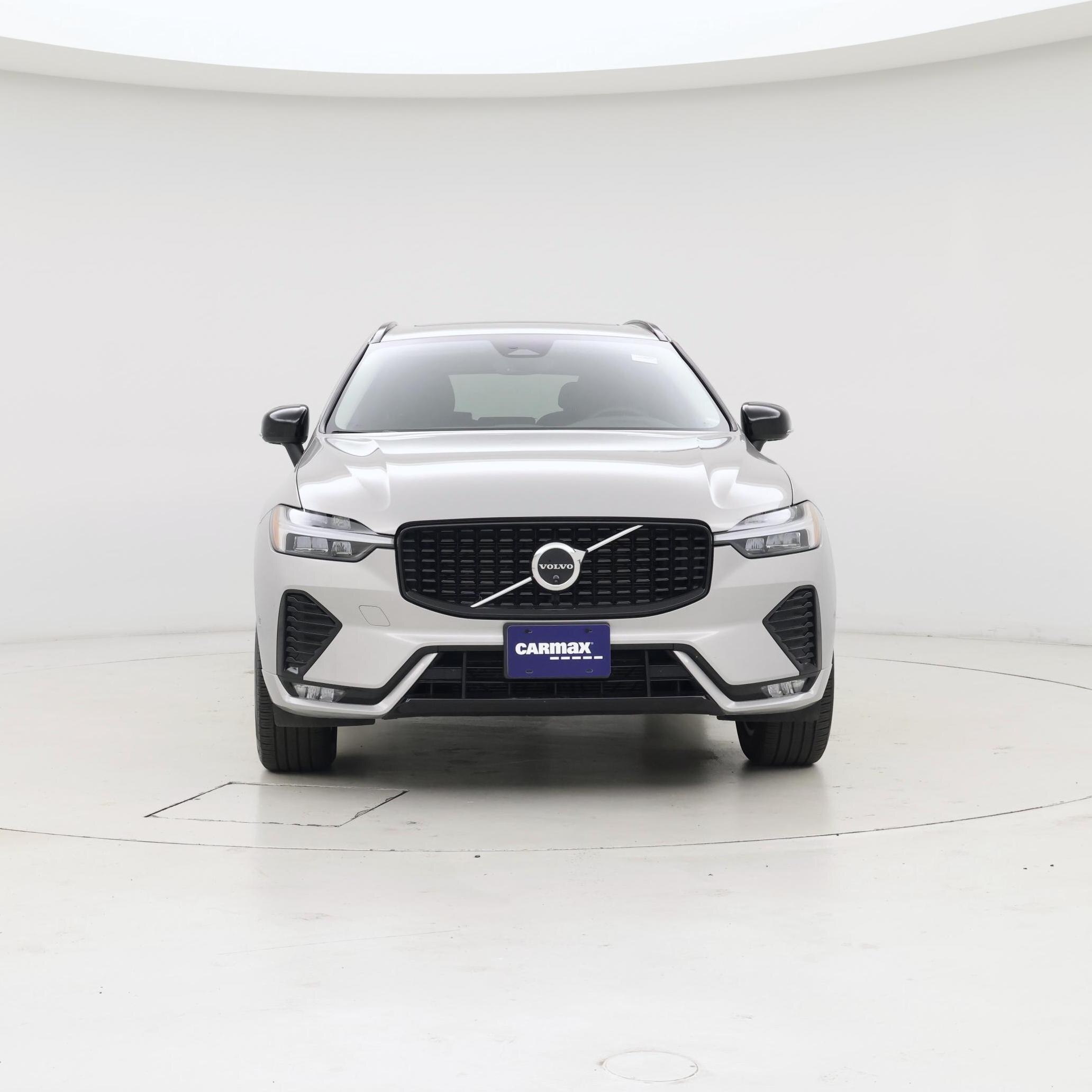 Thumbnail: 2025 Volvo XC60 - 5