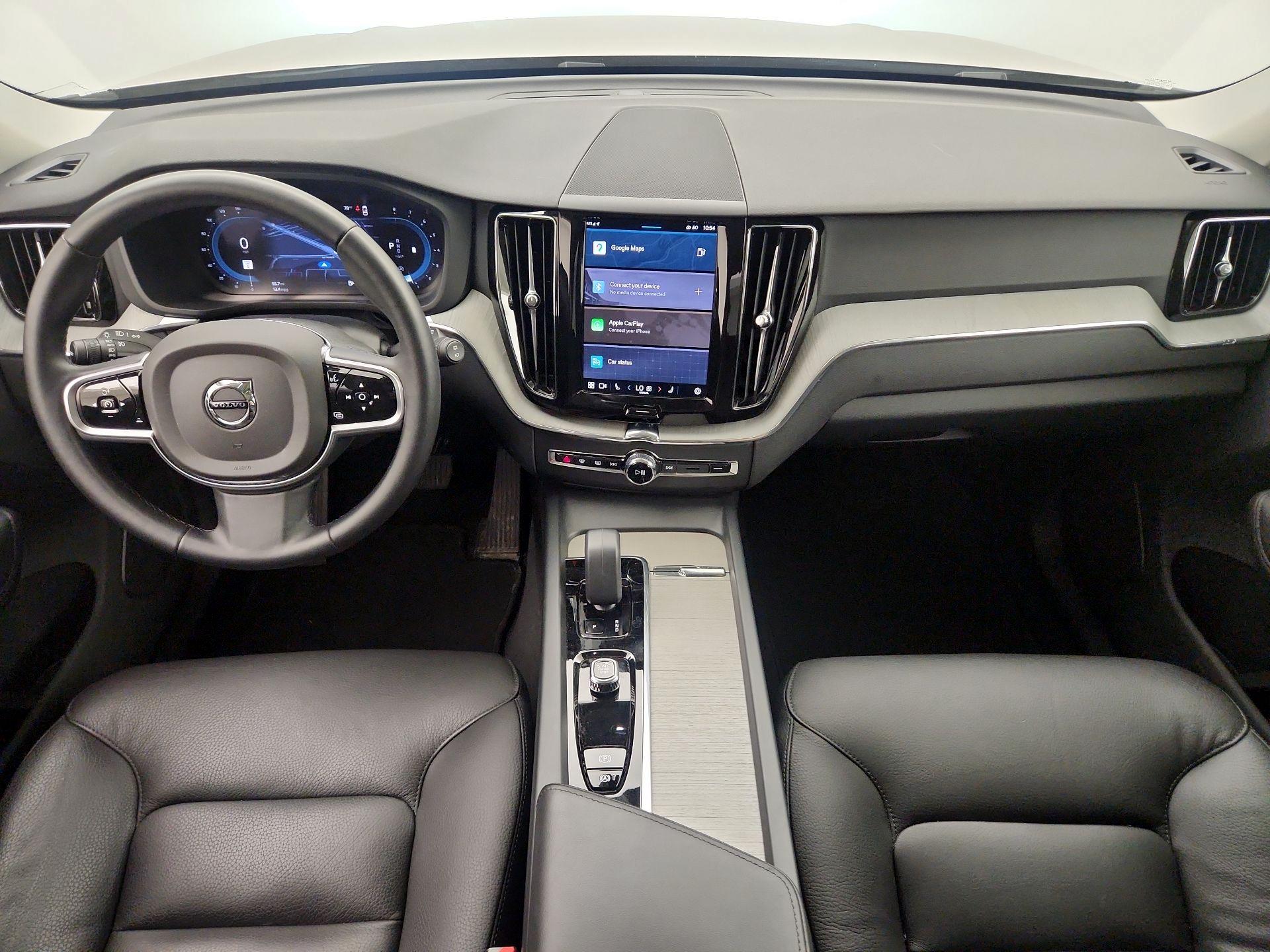 Thumbnail: 2025 Volvo XC60 - 9