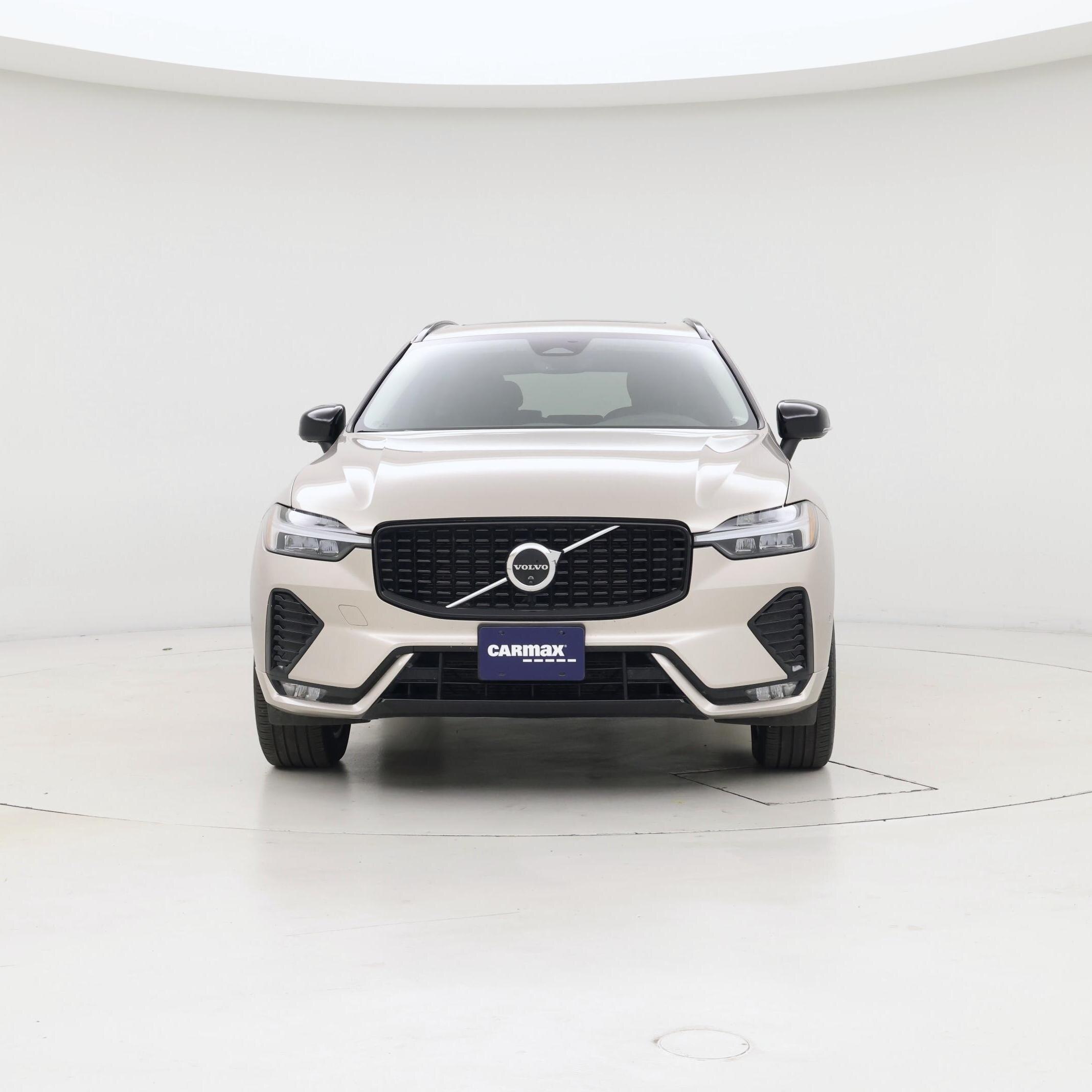 Thumbnail: 2025 Volvo XC60 - 5