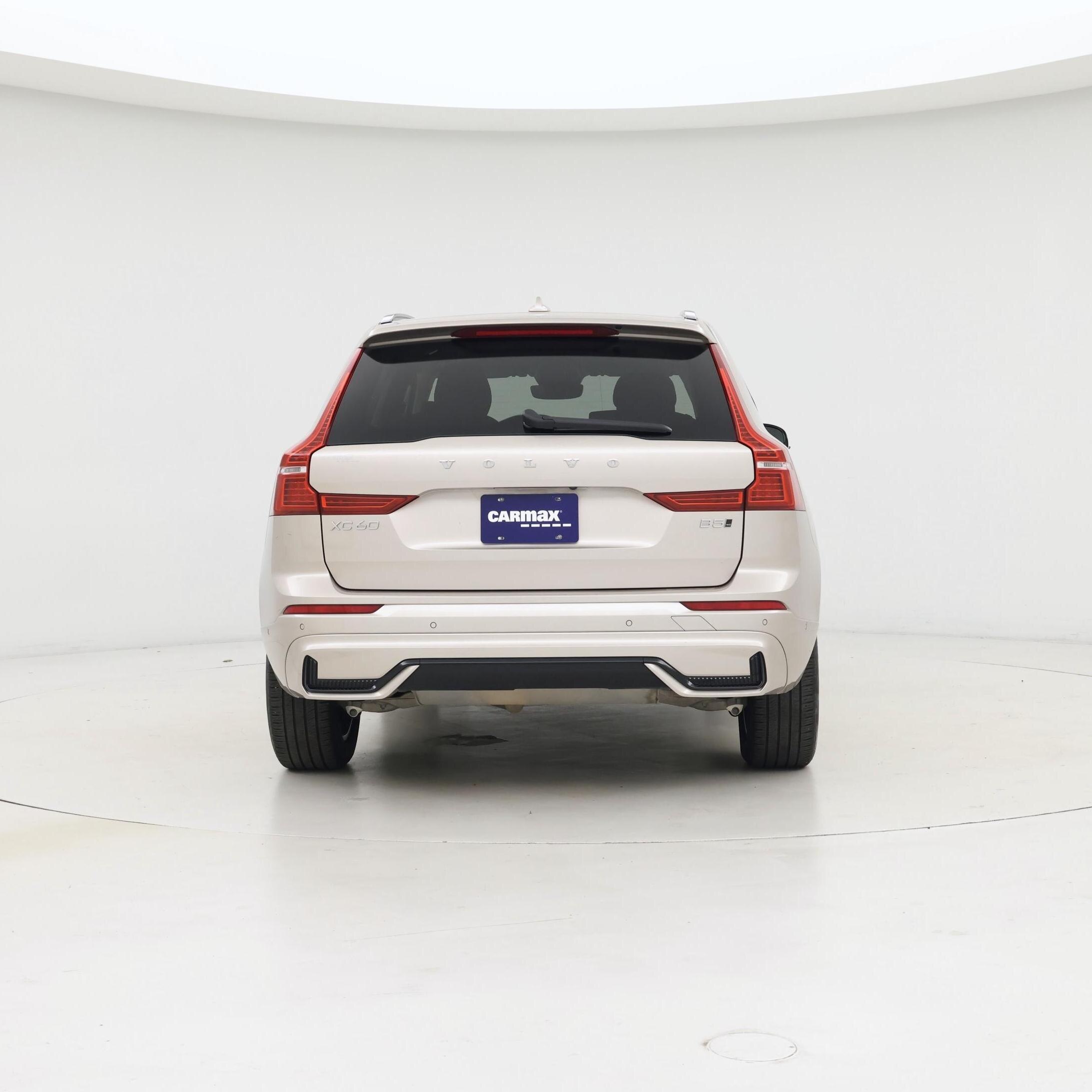 Thumbnail: 2025 Volvo XC60 - 6