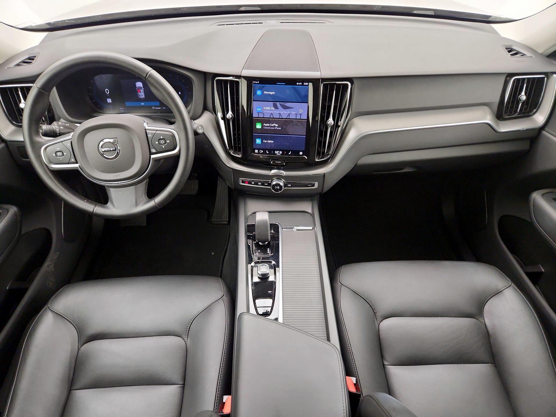 Thumbnail: 2025 Volvo XC60 - 9