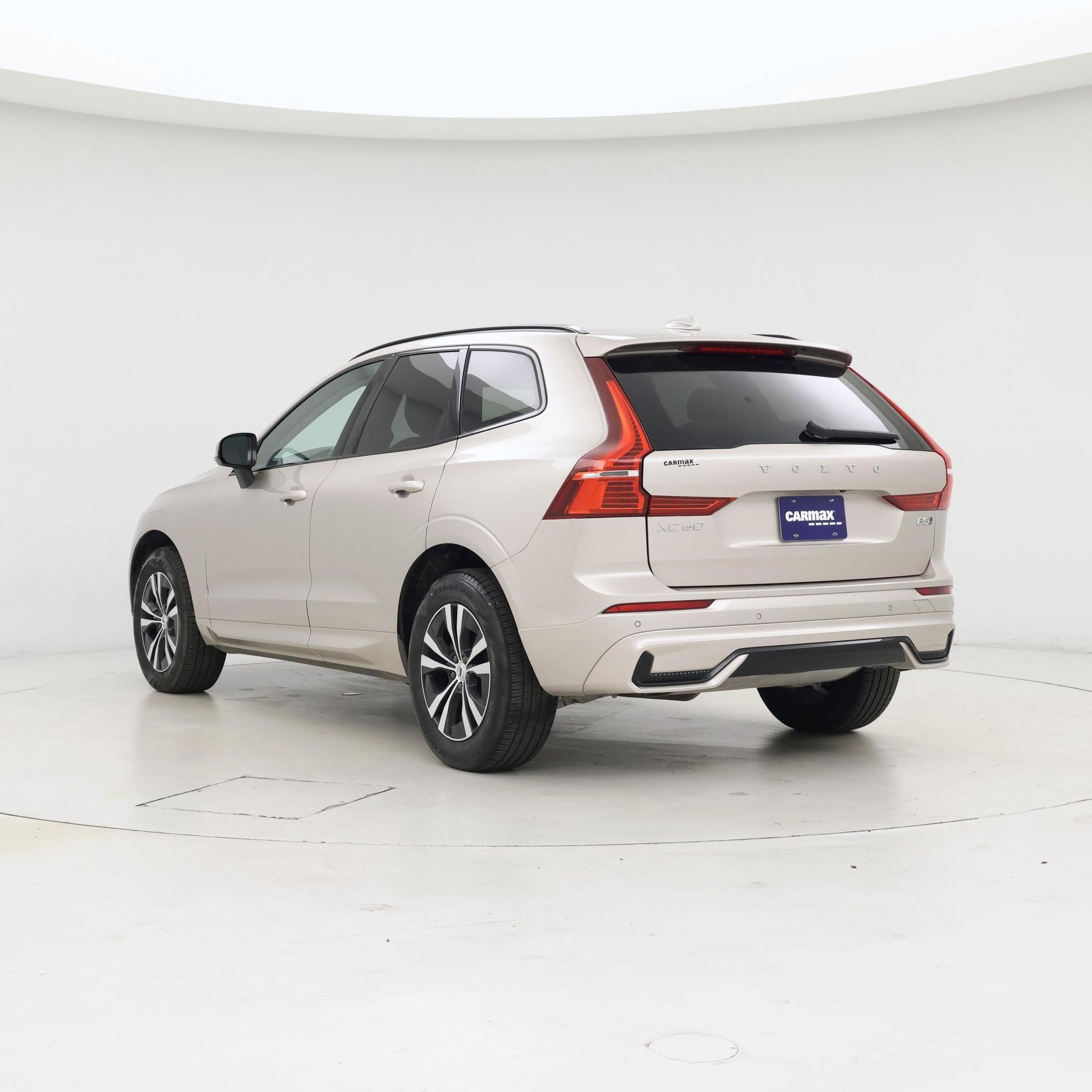 Thumbnail: 2025 Volvo XC60 - 2