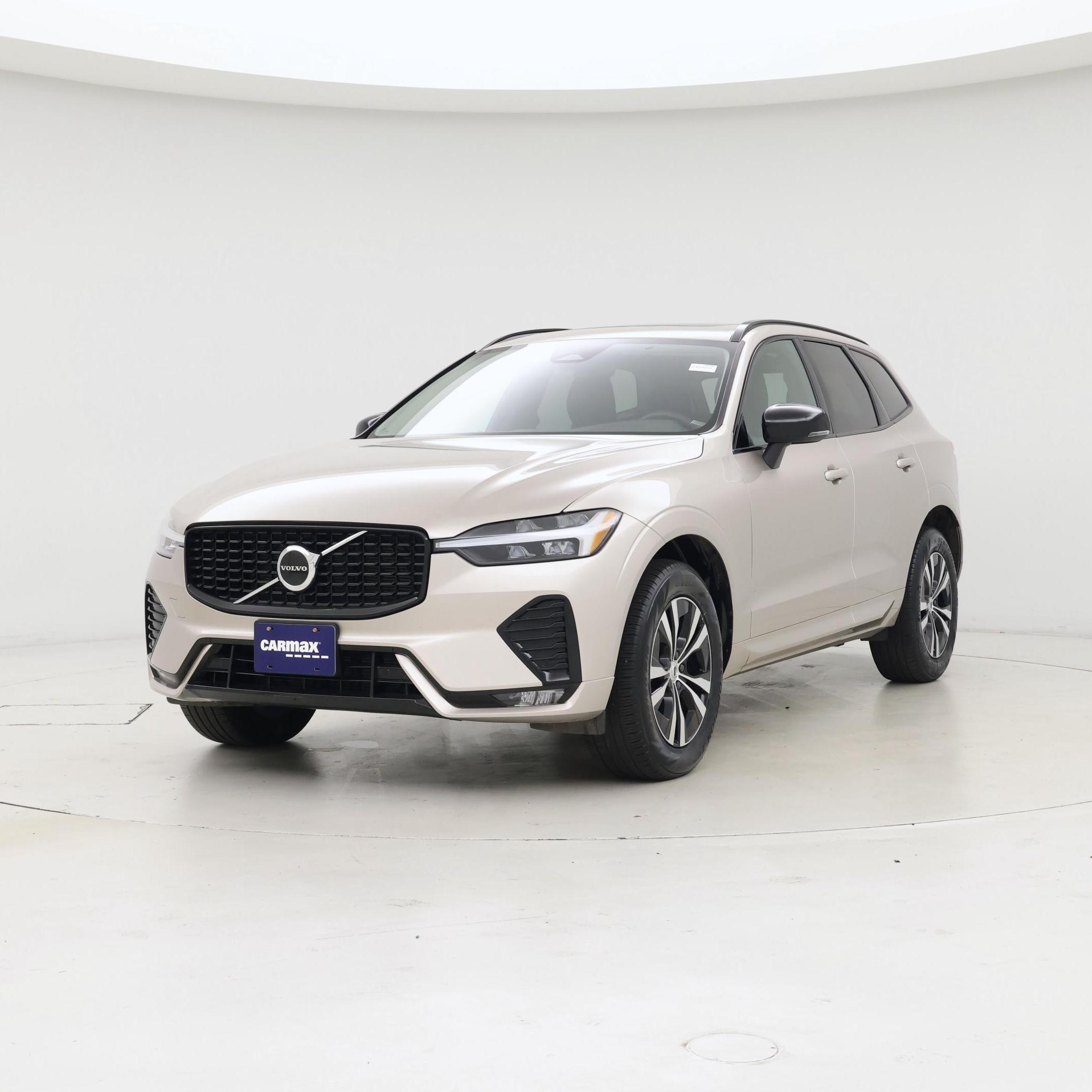 Thumbnail: 2025 Volvo XC60 - 4