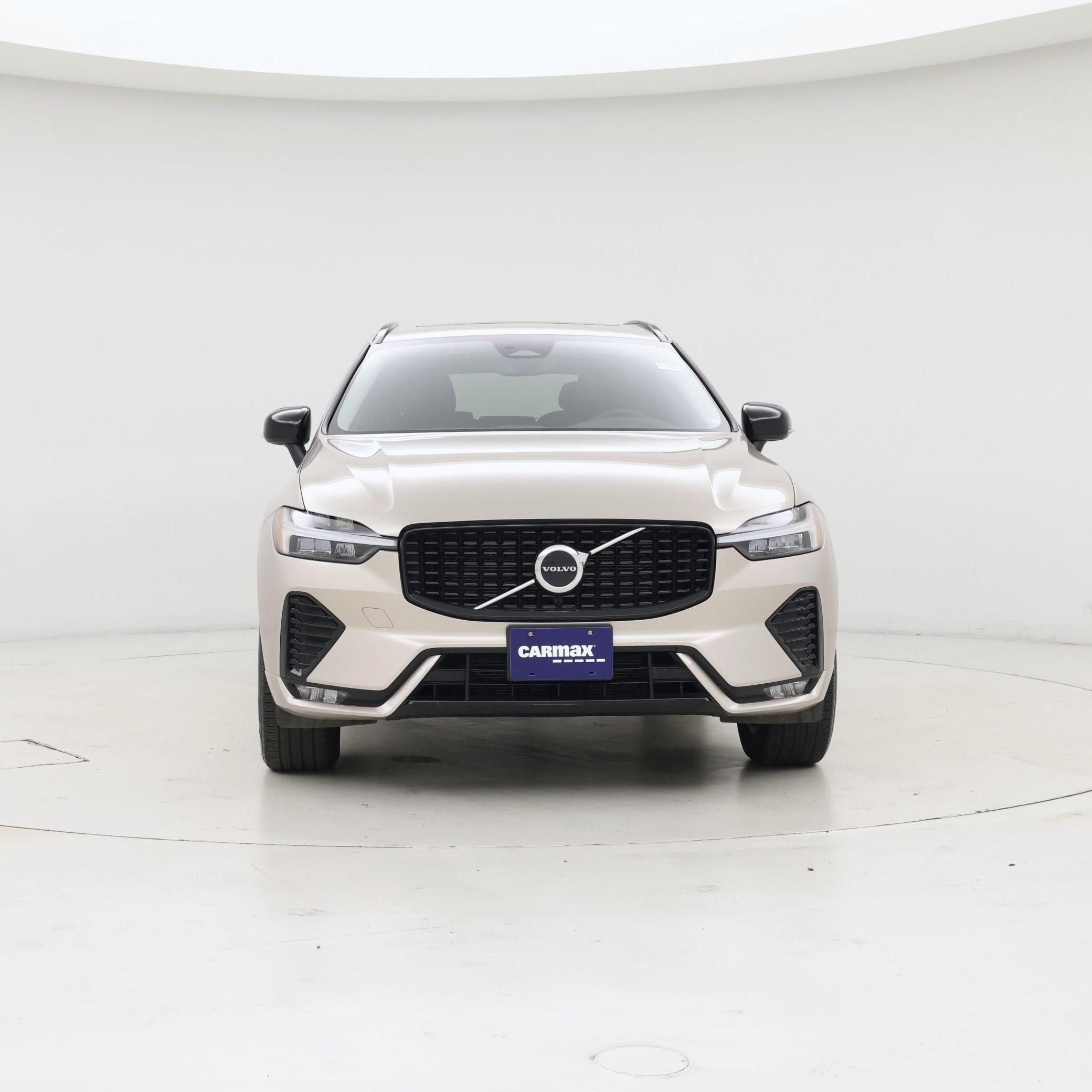 Thumbnail: 2025 Volvo XC60 - 5